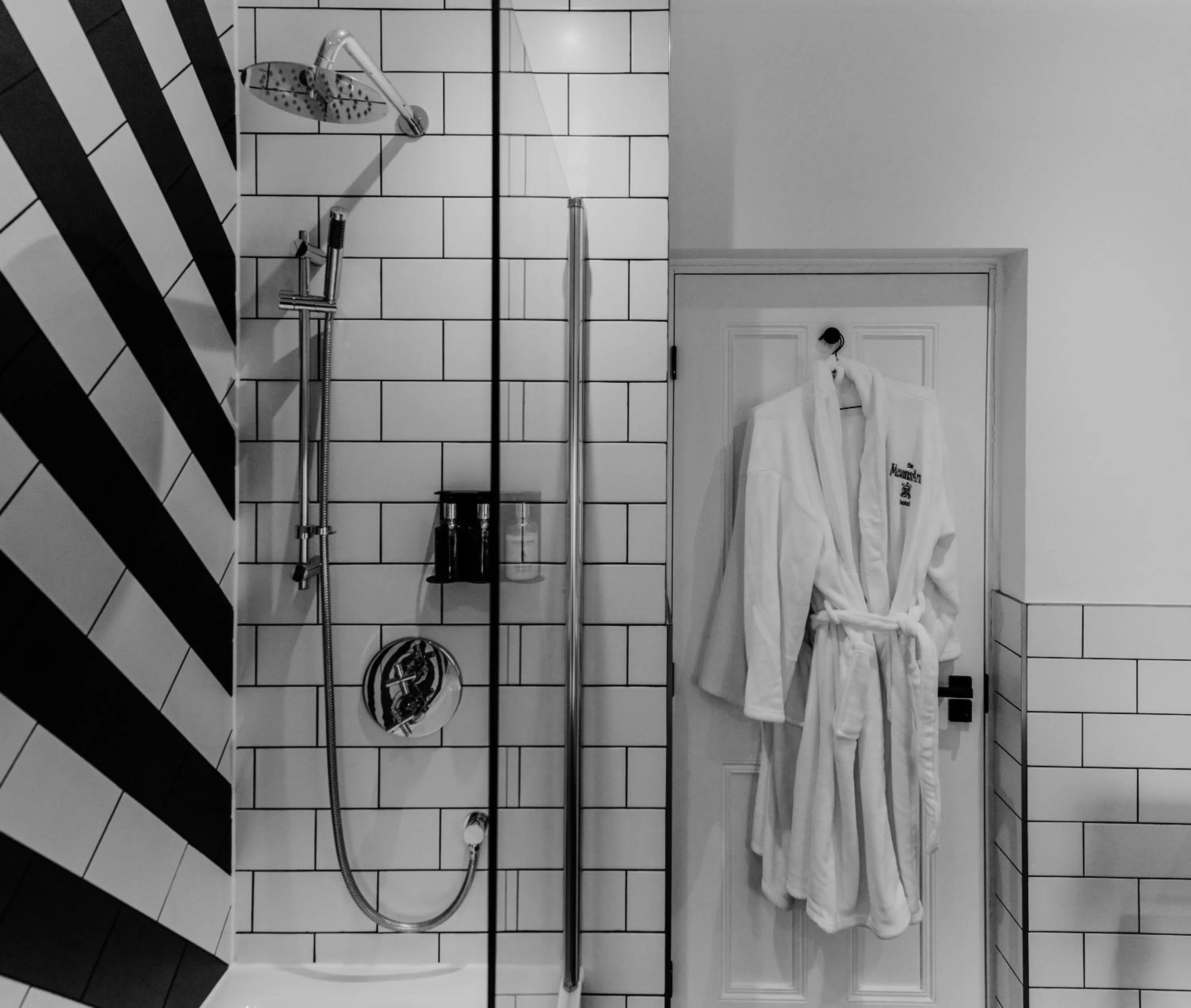 Bathroom in The Masons Arms Hotel