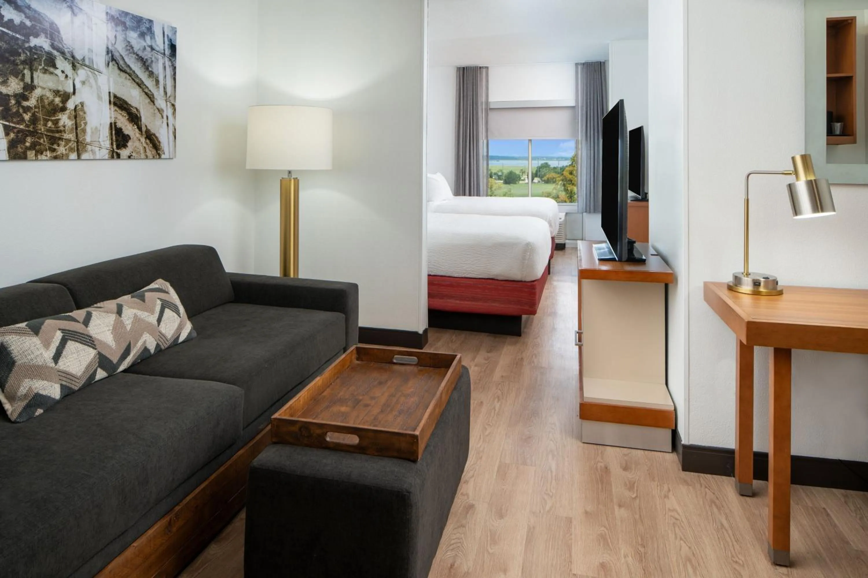 Living room, Bed in SpringHill Suites by Marriott Charleston Riverview