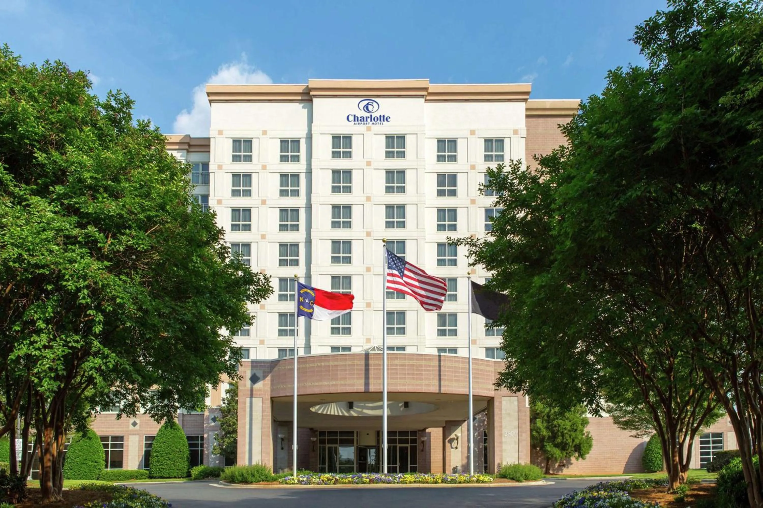 Property building in Hilton Charlotte Airport Hotel