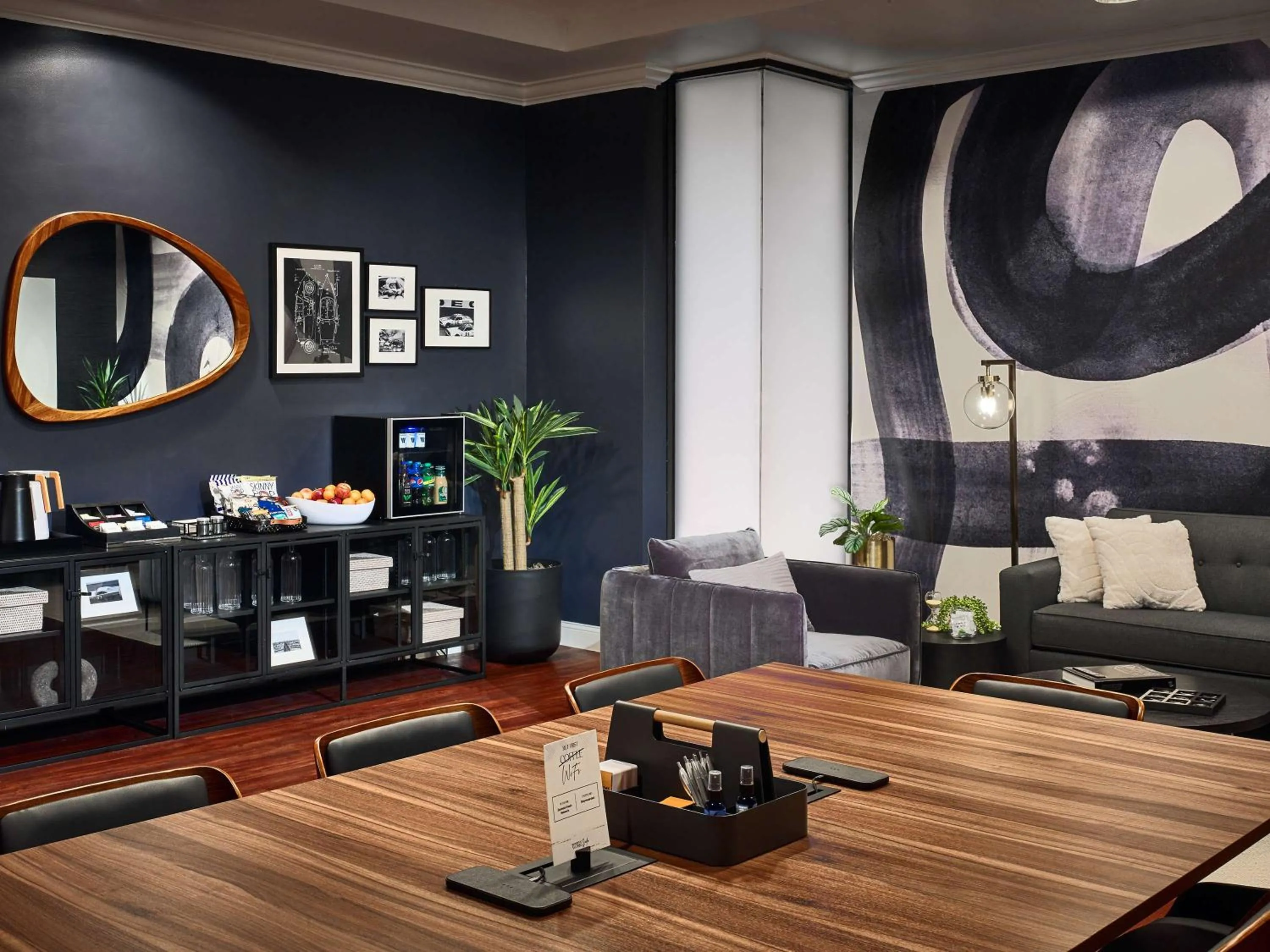 Meeting/conference room in Sonesta Charlotte Lower South End