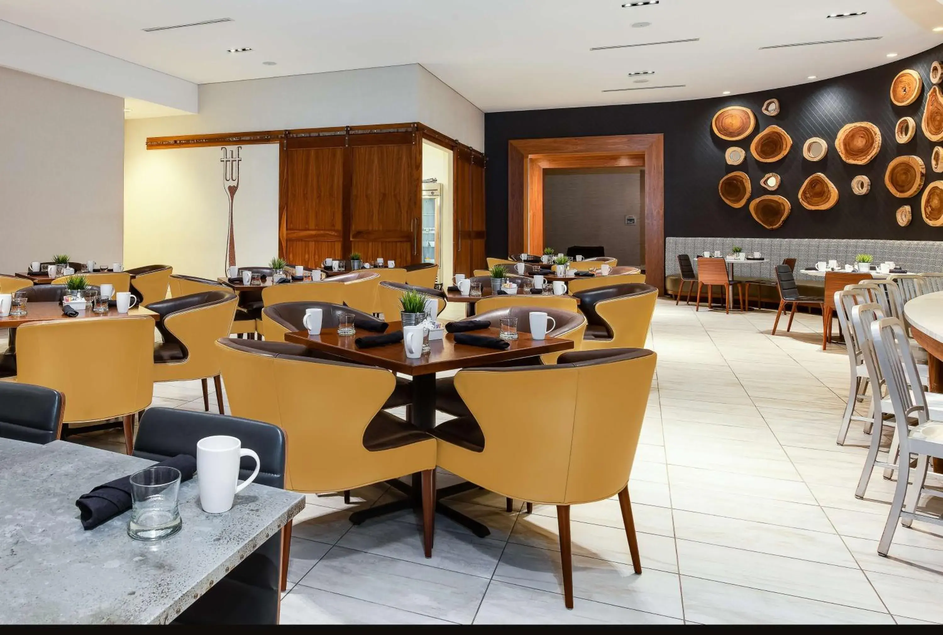 Restaurant/places to eat in Sonesta Charlotte Lower South End Restaurant/places to eat in Sonesta Charlotte Lower South End