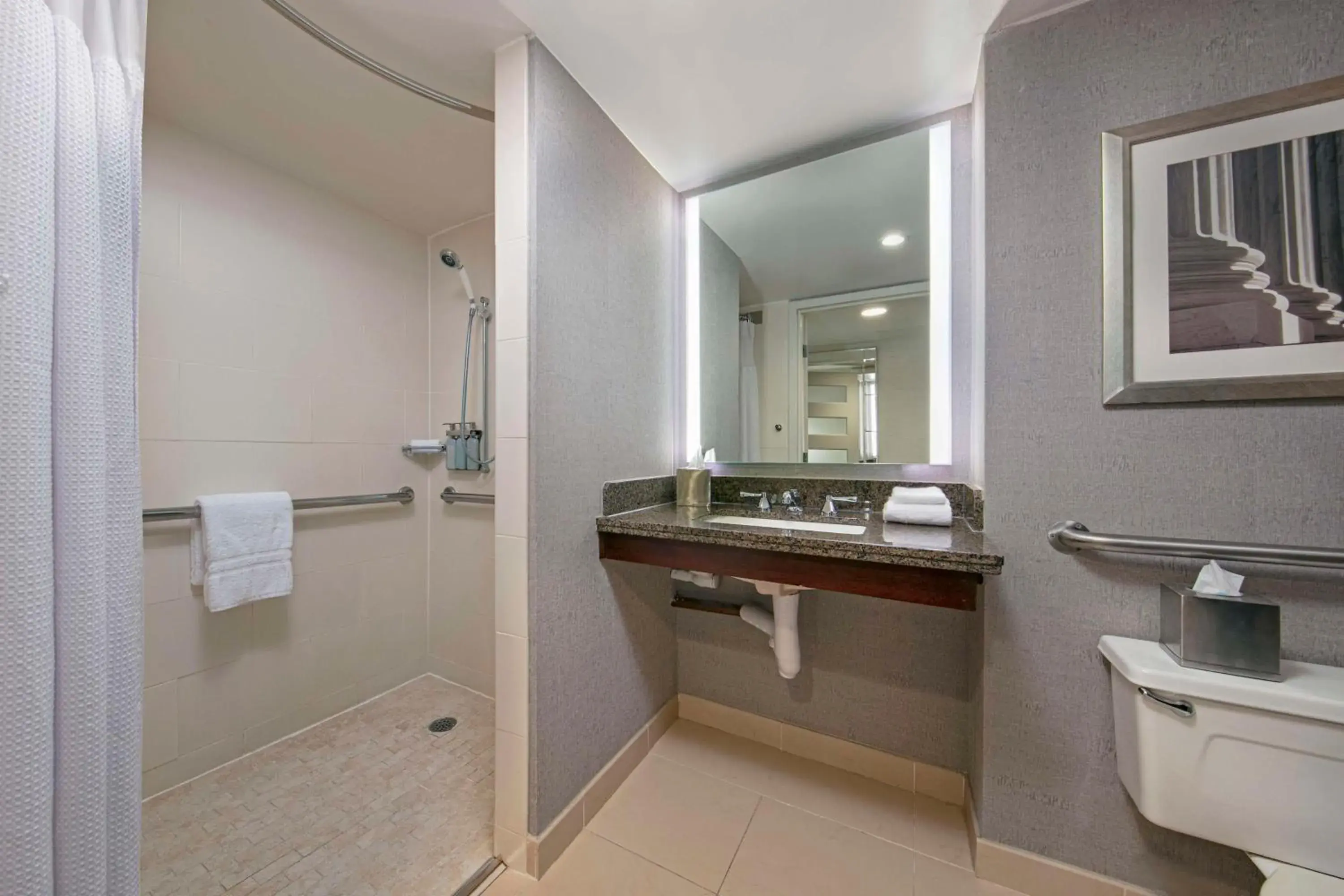 Bathroom in Sonesta Charlotte Lower South End Bathroom in Sonesta Charlotte Lower South End