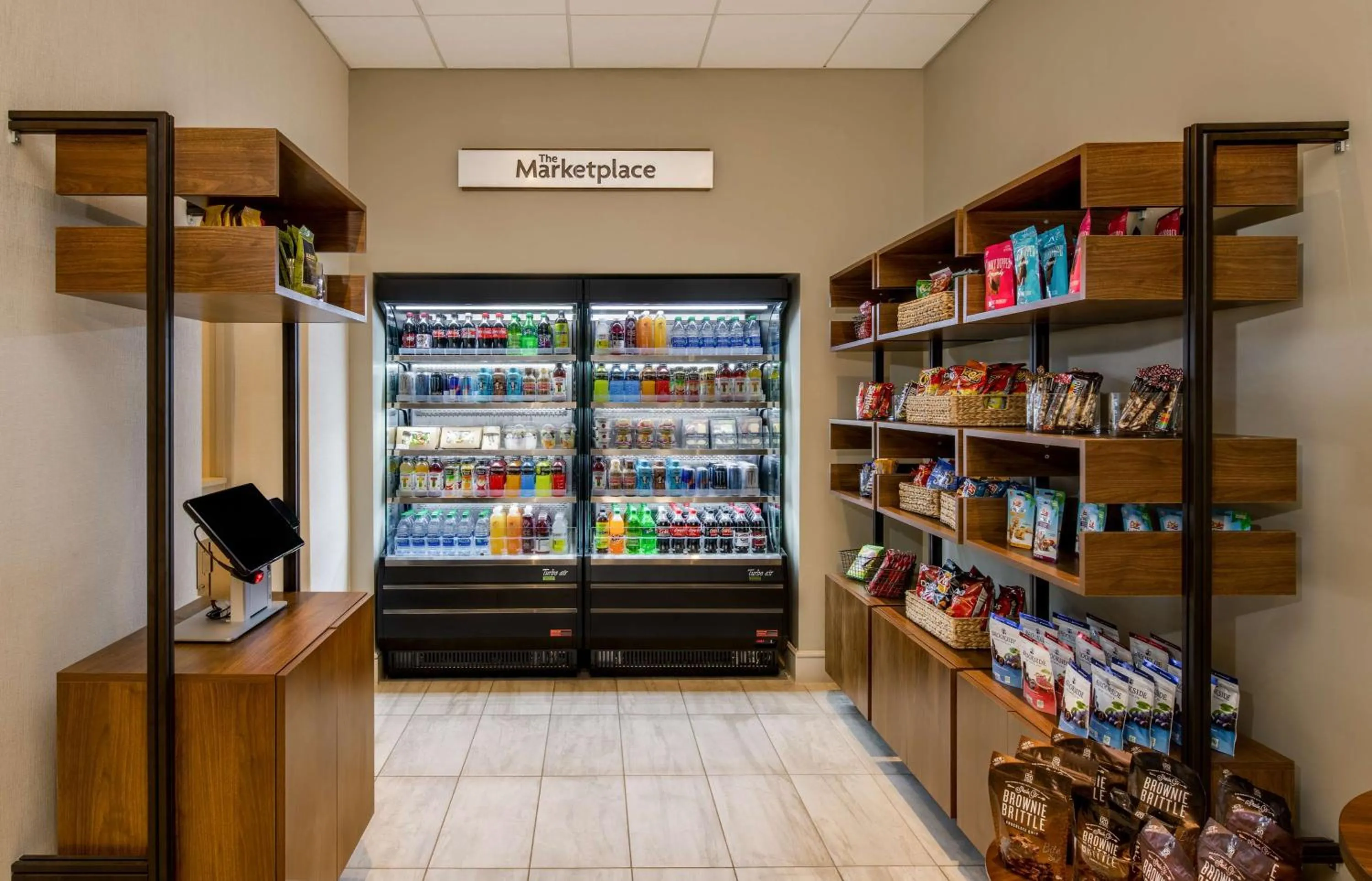 On-site shops in Sonesta Charlotte Lower South End