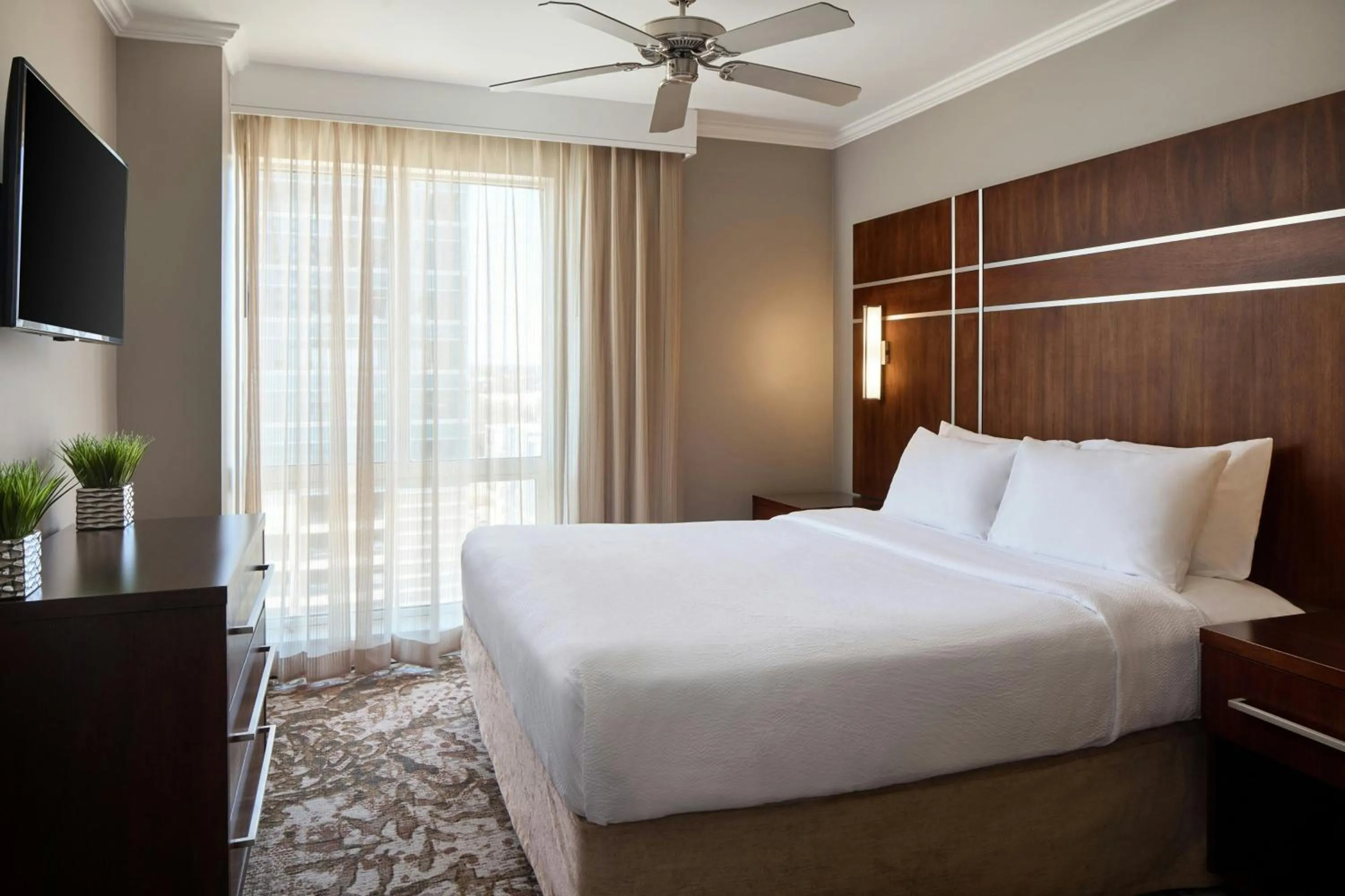 Bedroom, Bed in Residence Inn Charlotte Uptown