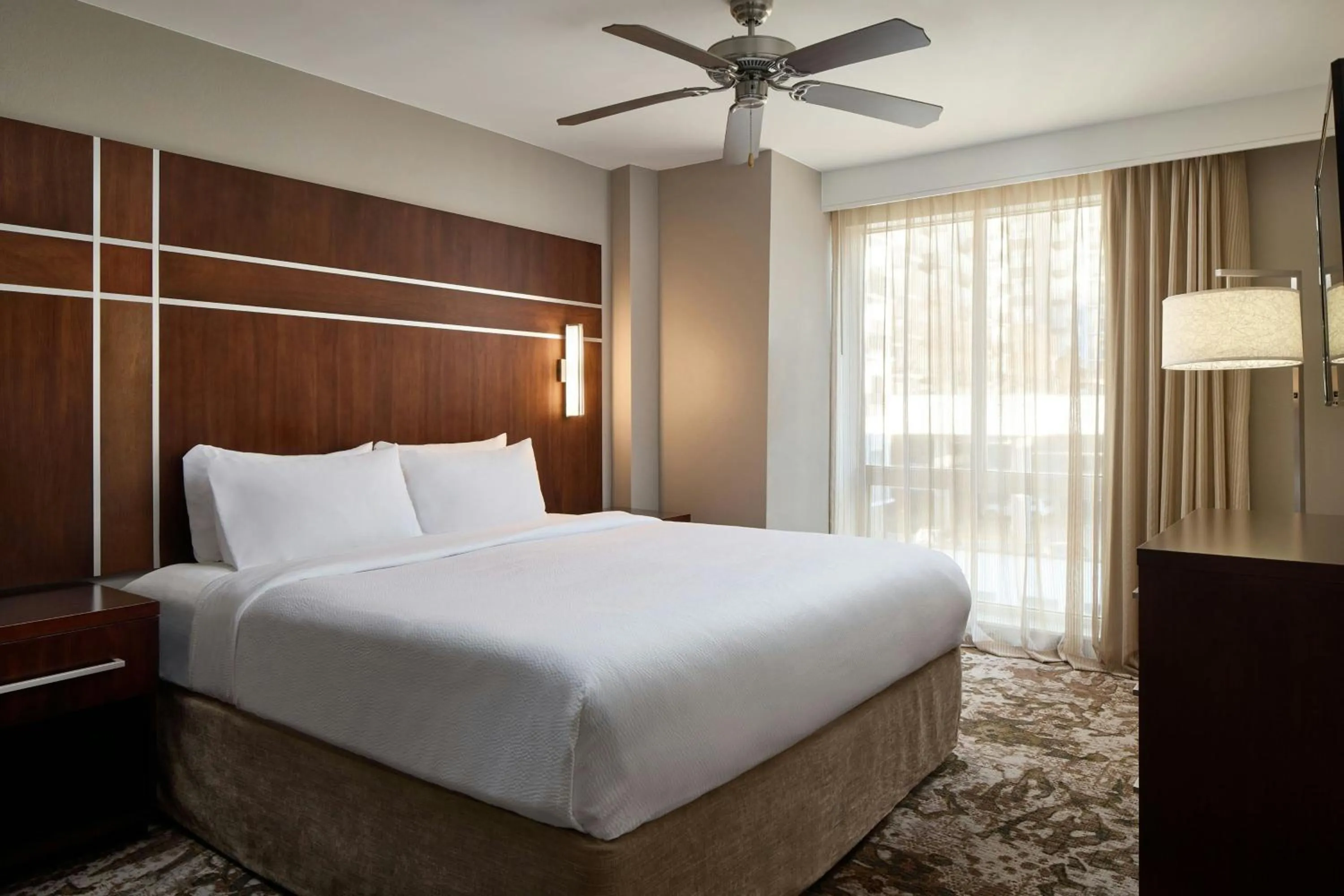 Bedroom, Bed in Residence Inn Charlotte Uptown