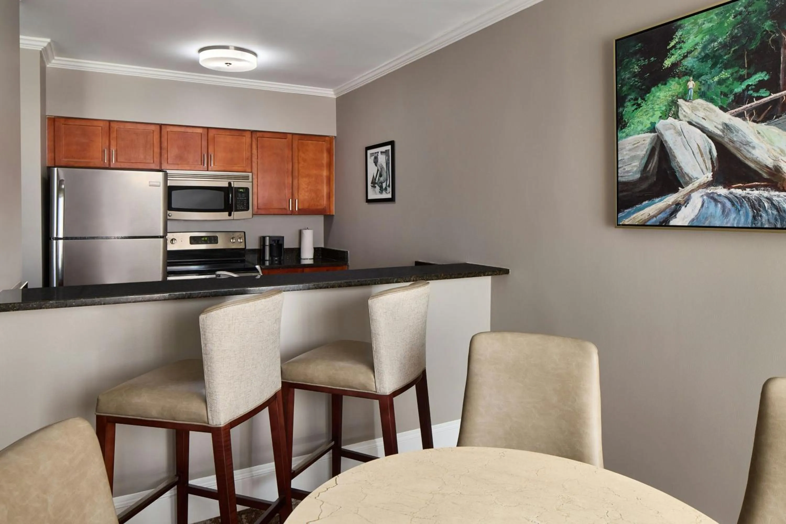 Kitchen or kitchenette in Residence Inn Charlotte Uptown