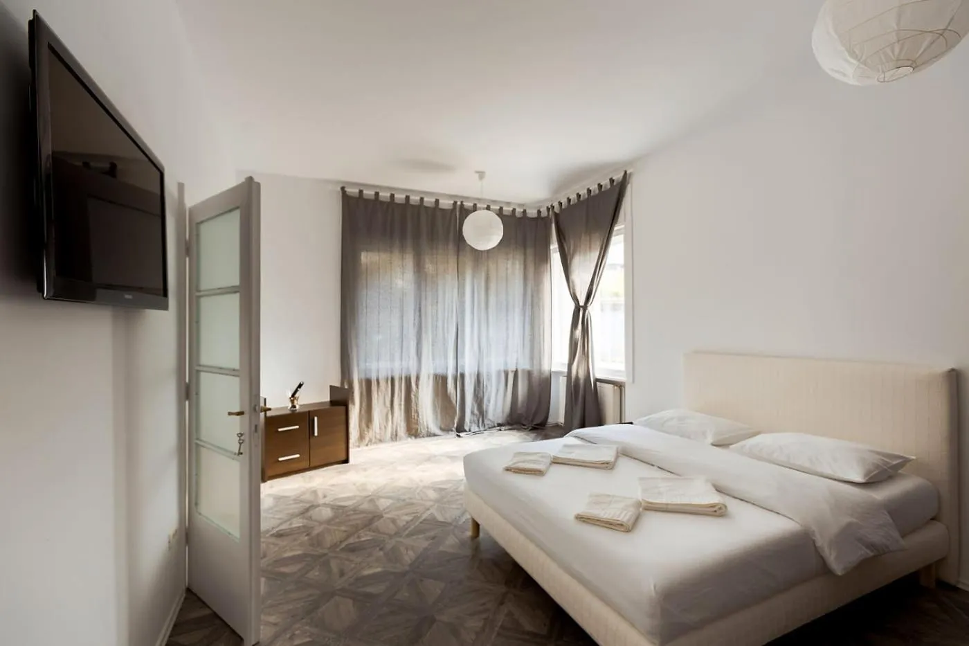M&F Apartment