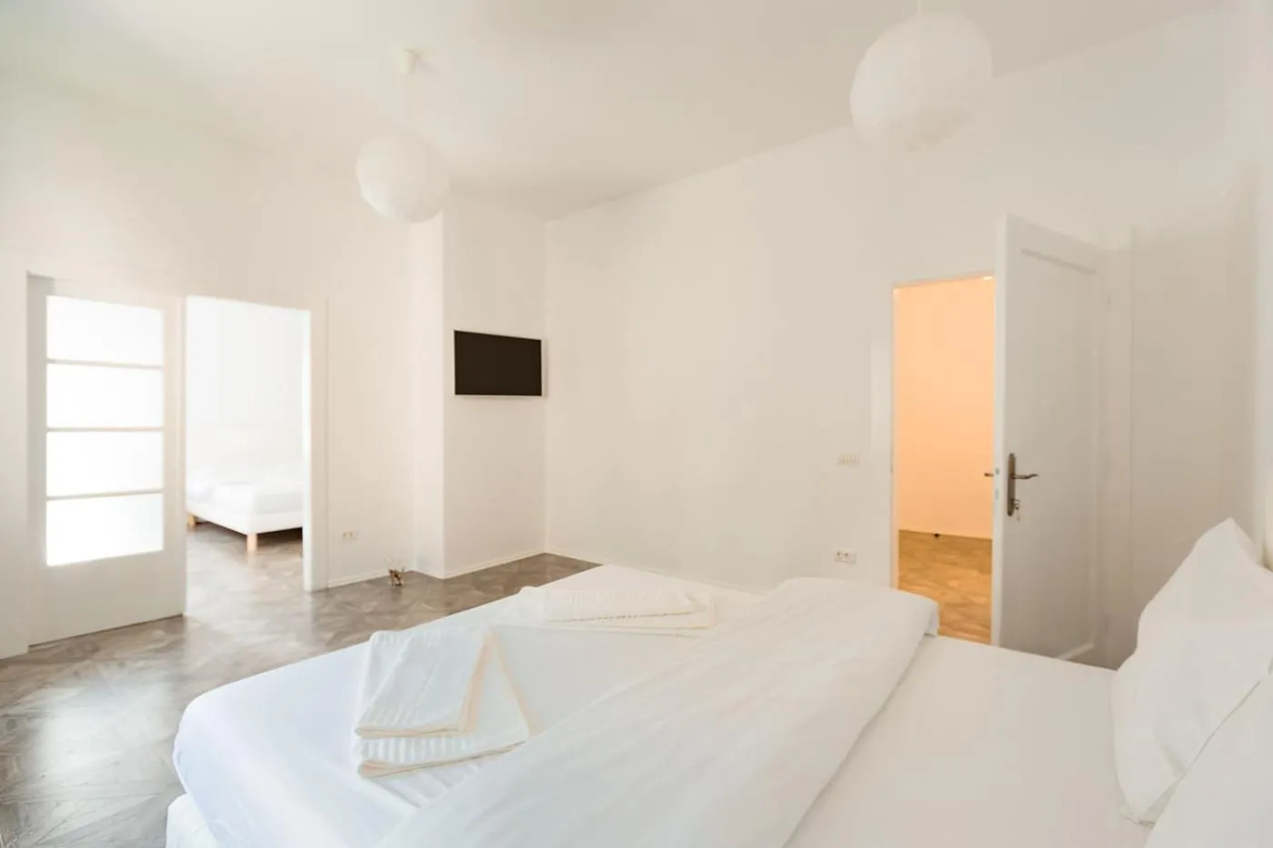 M&F Apartment