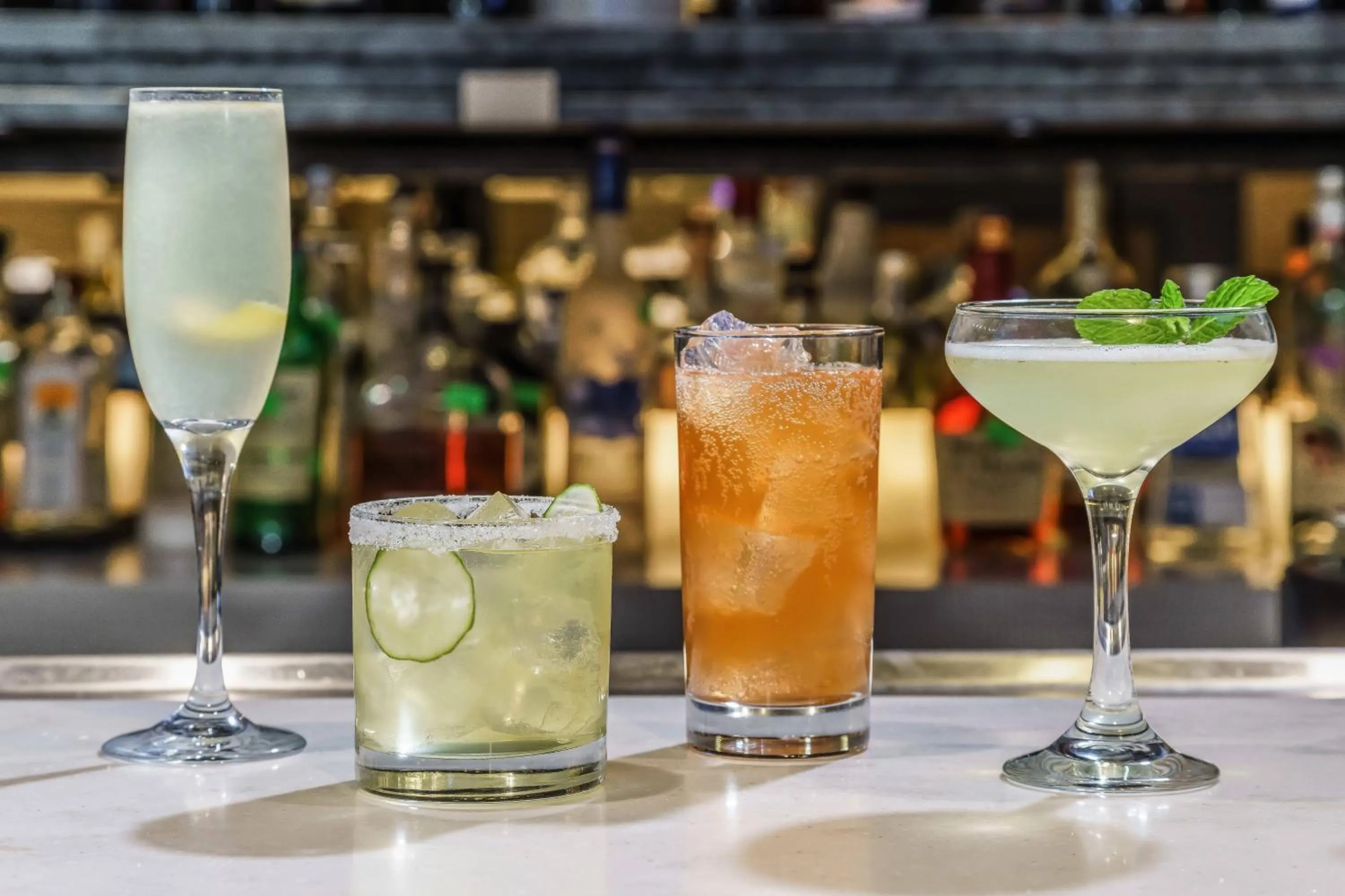 Restaurant/places to eat in Courtyard Charlotte City Center