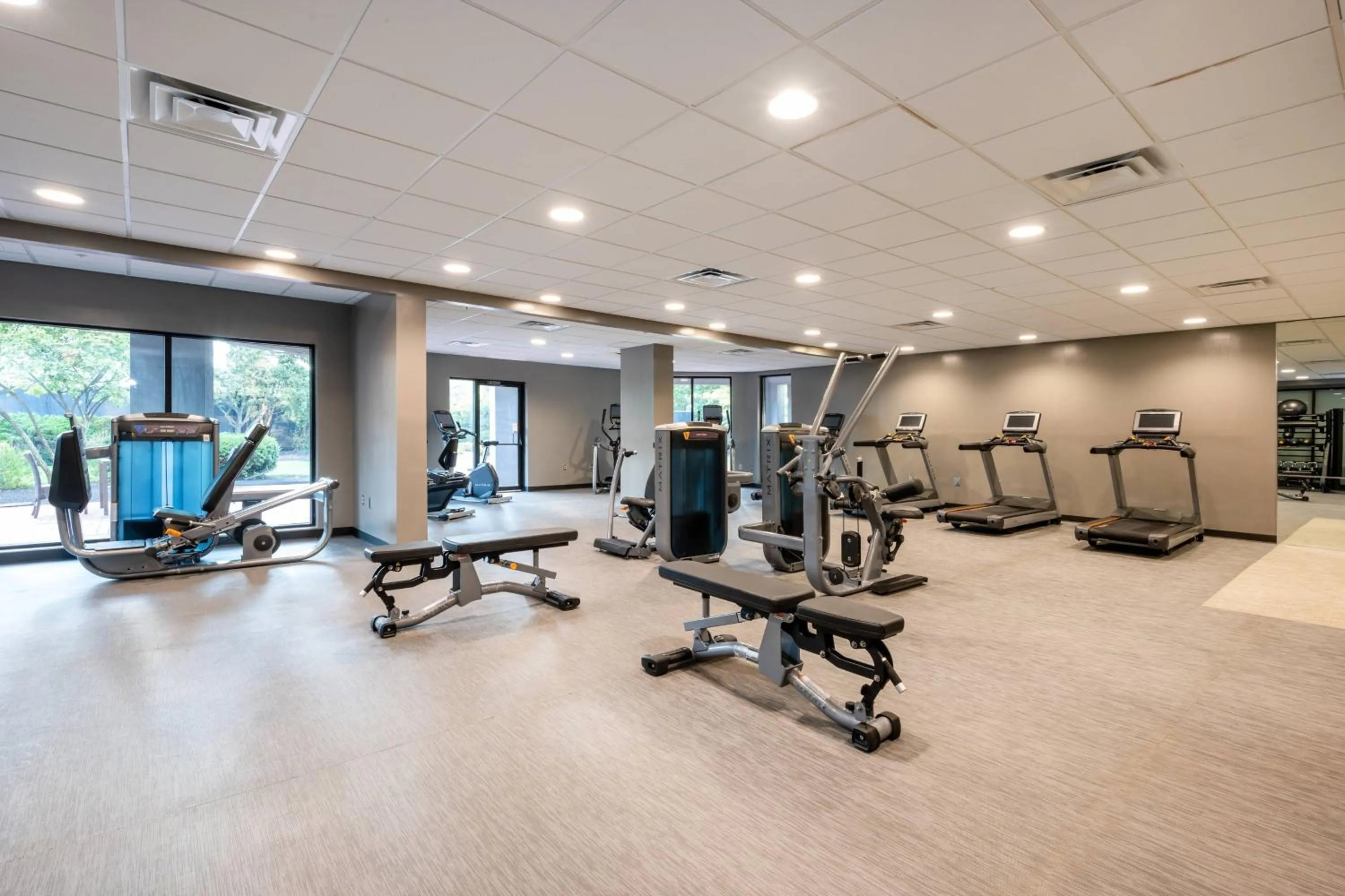 Fitness centre/facilities in Courtyard Columbus Airport
