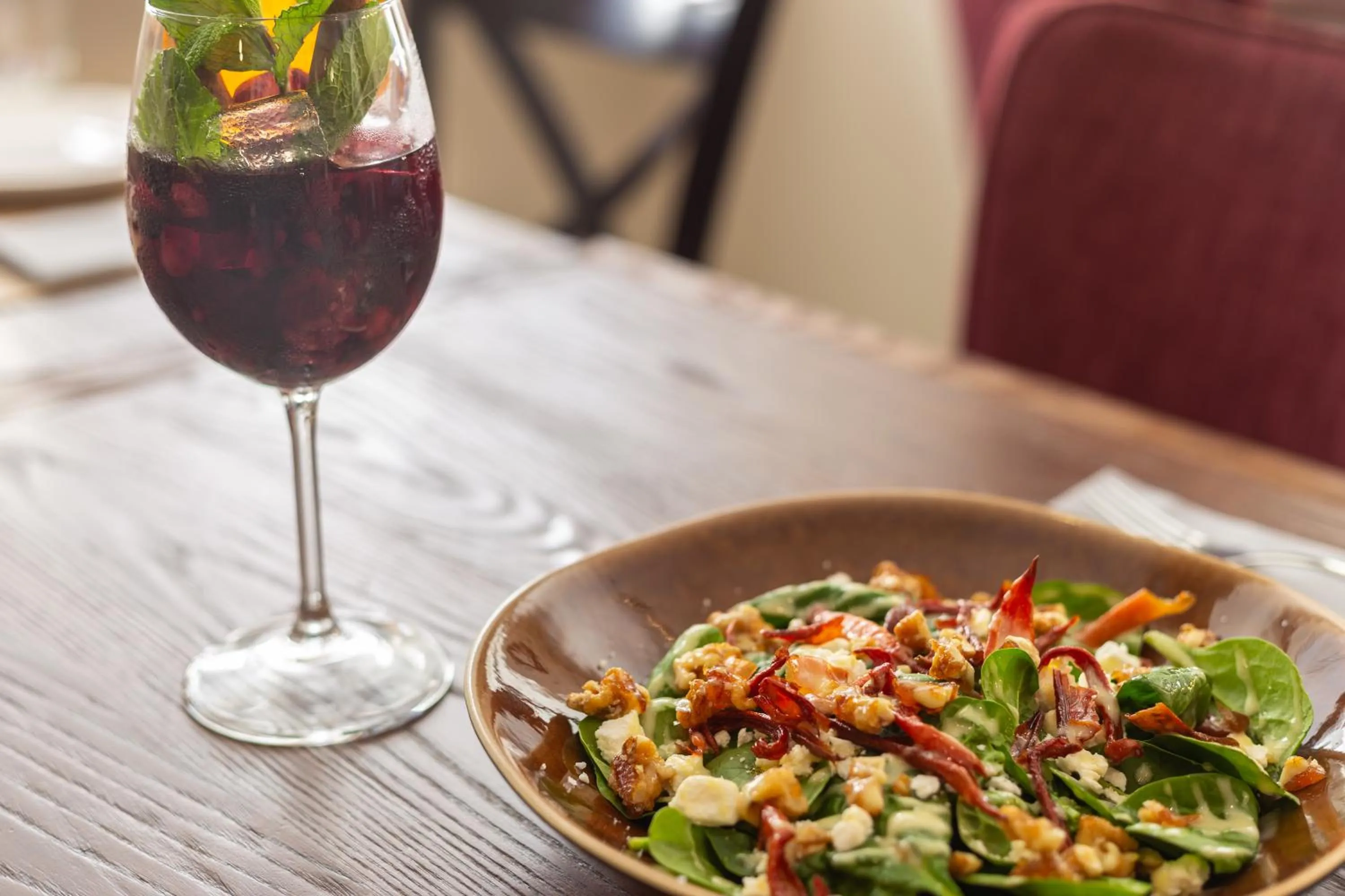 Restaurant/places to eat in Lisbon Wine Hotel