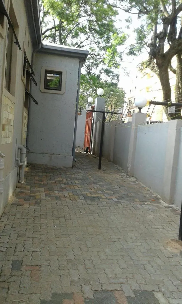 Property building in Royal Crown Guesthouse