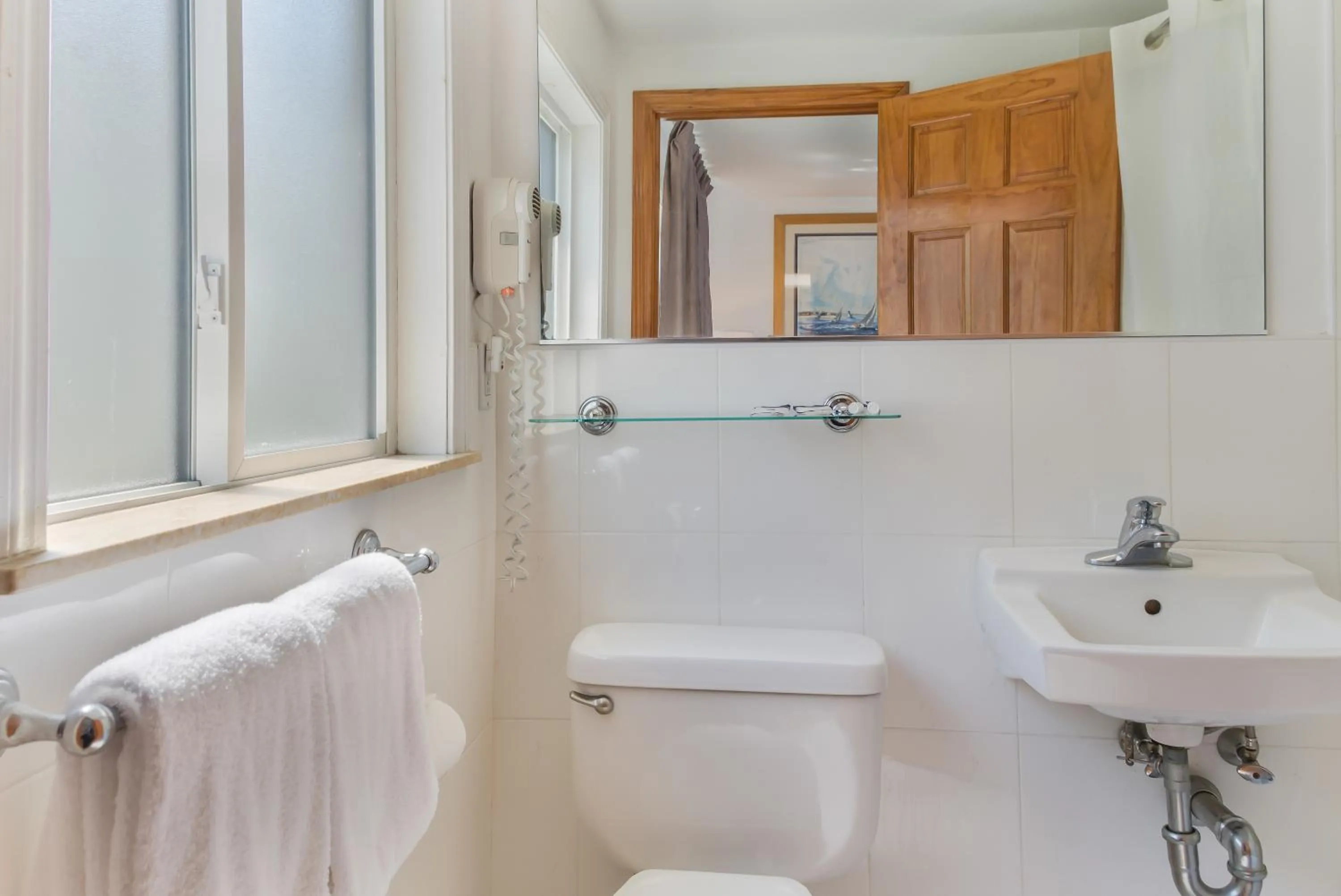 Americas Best Value Inn Hyannis