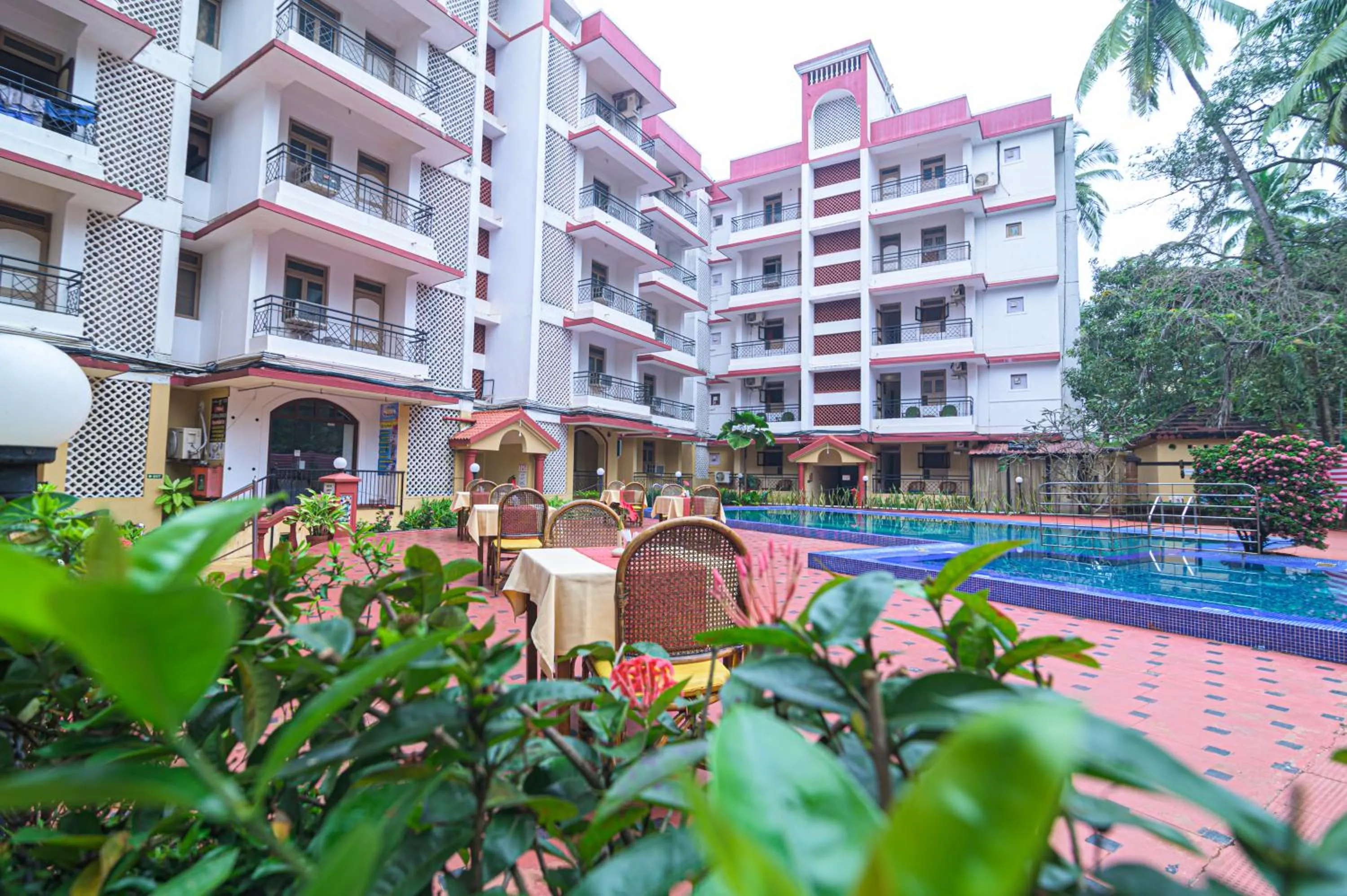 Swimming pool in The Horizon