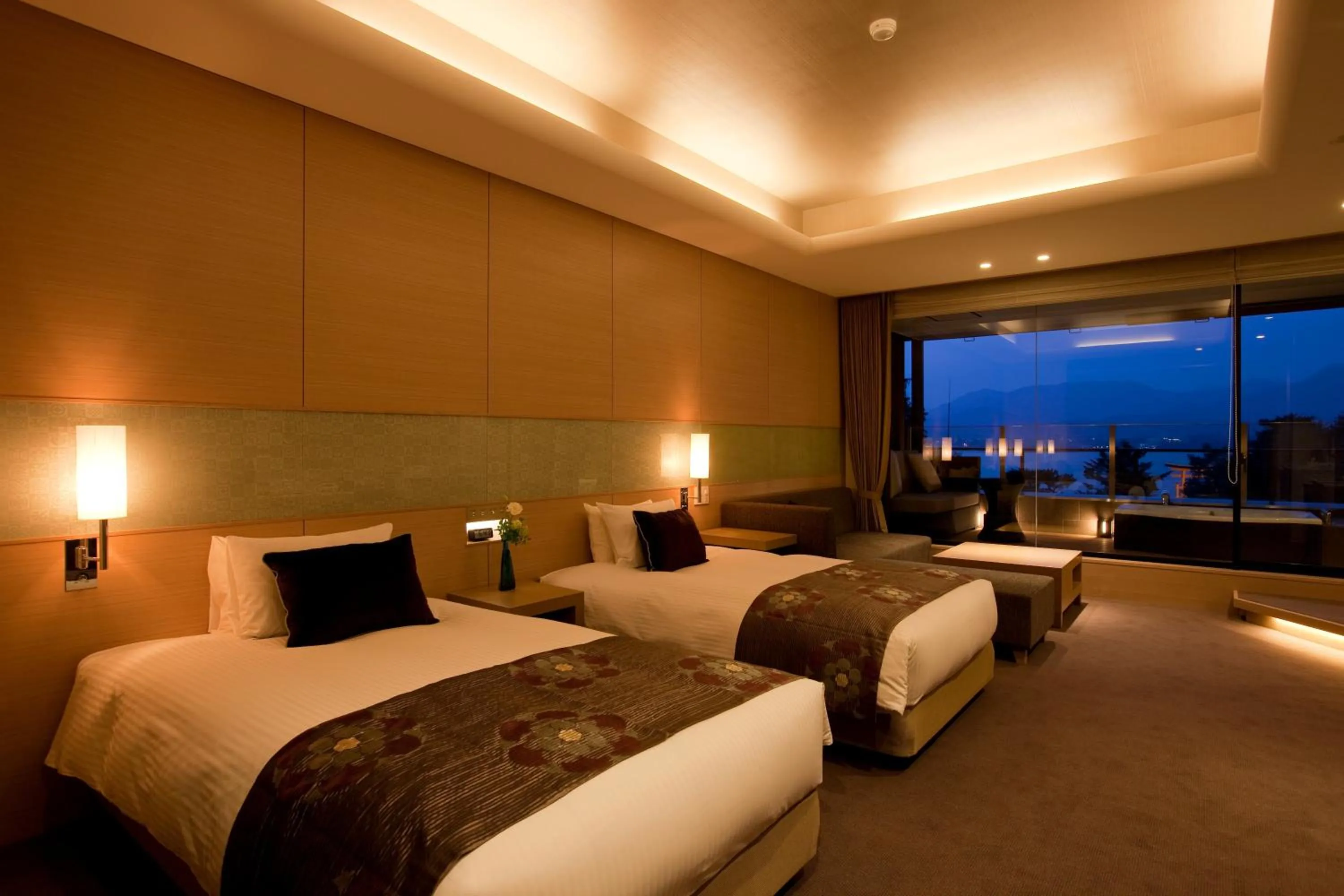 Bed in Miyajima Grand Hotel Arimoto