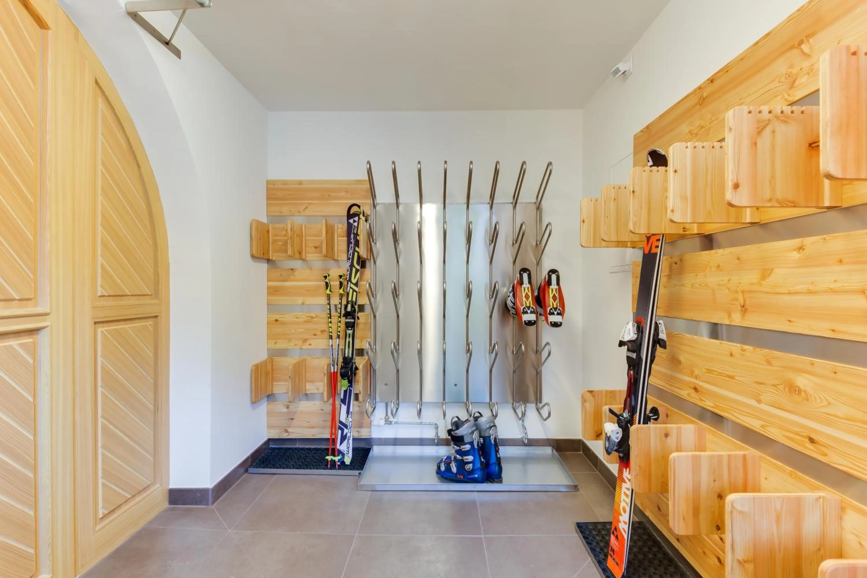 Skiing in R&R Residenzen Aparthotel