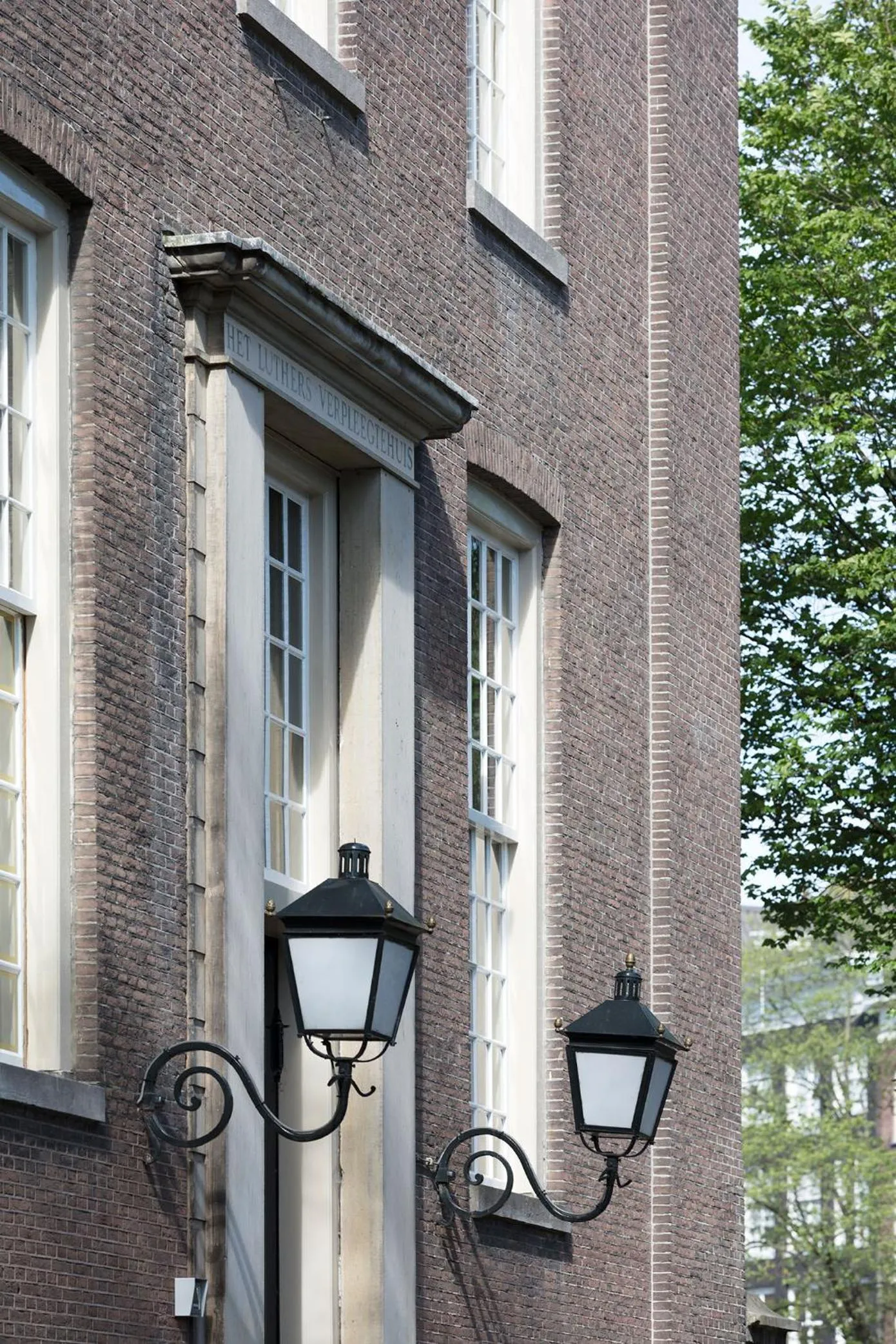 Property building in Wittenberg by Cove