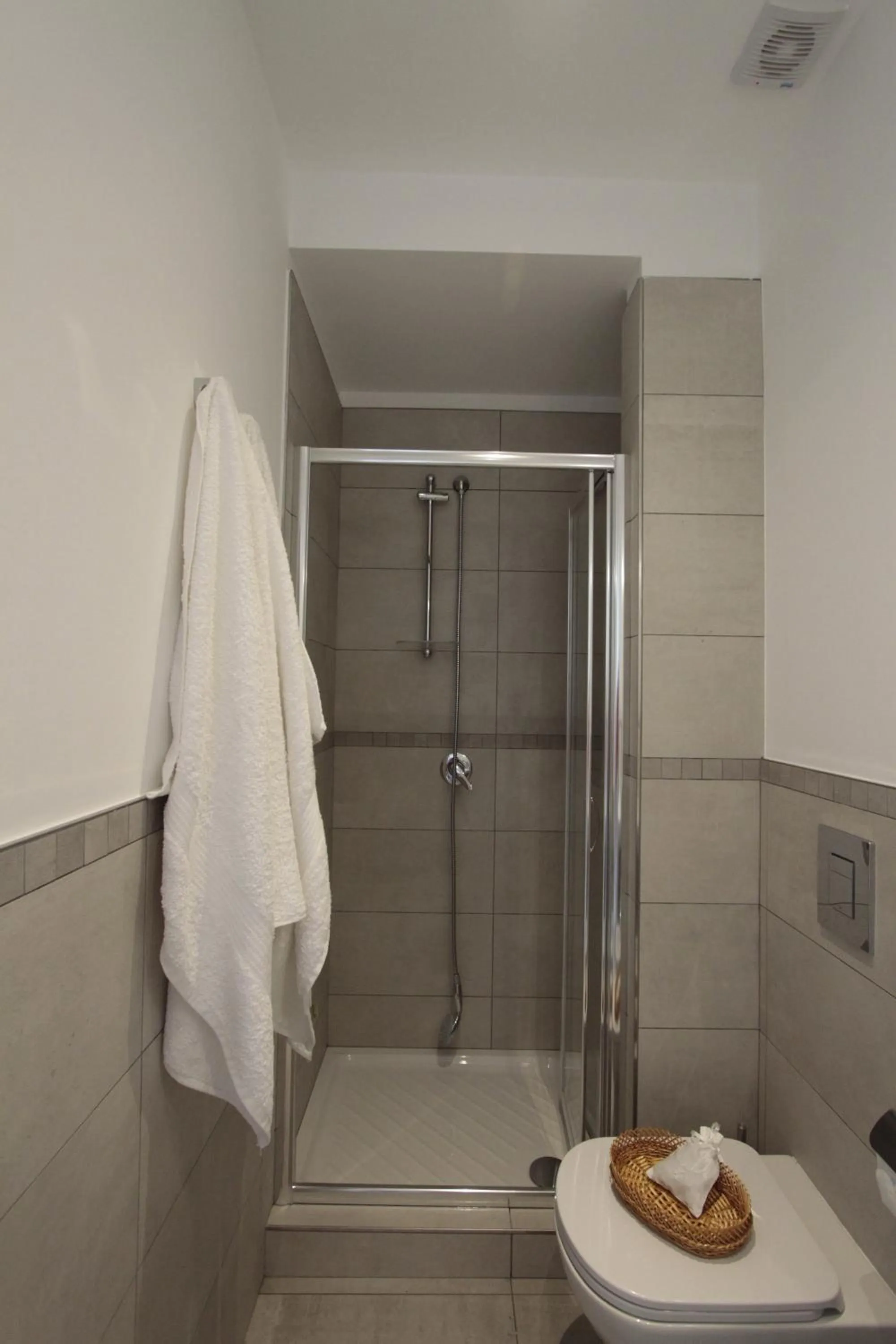 Shower in B&B casaMagliana