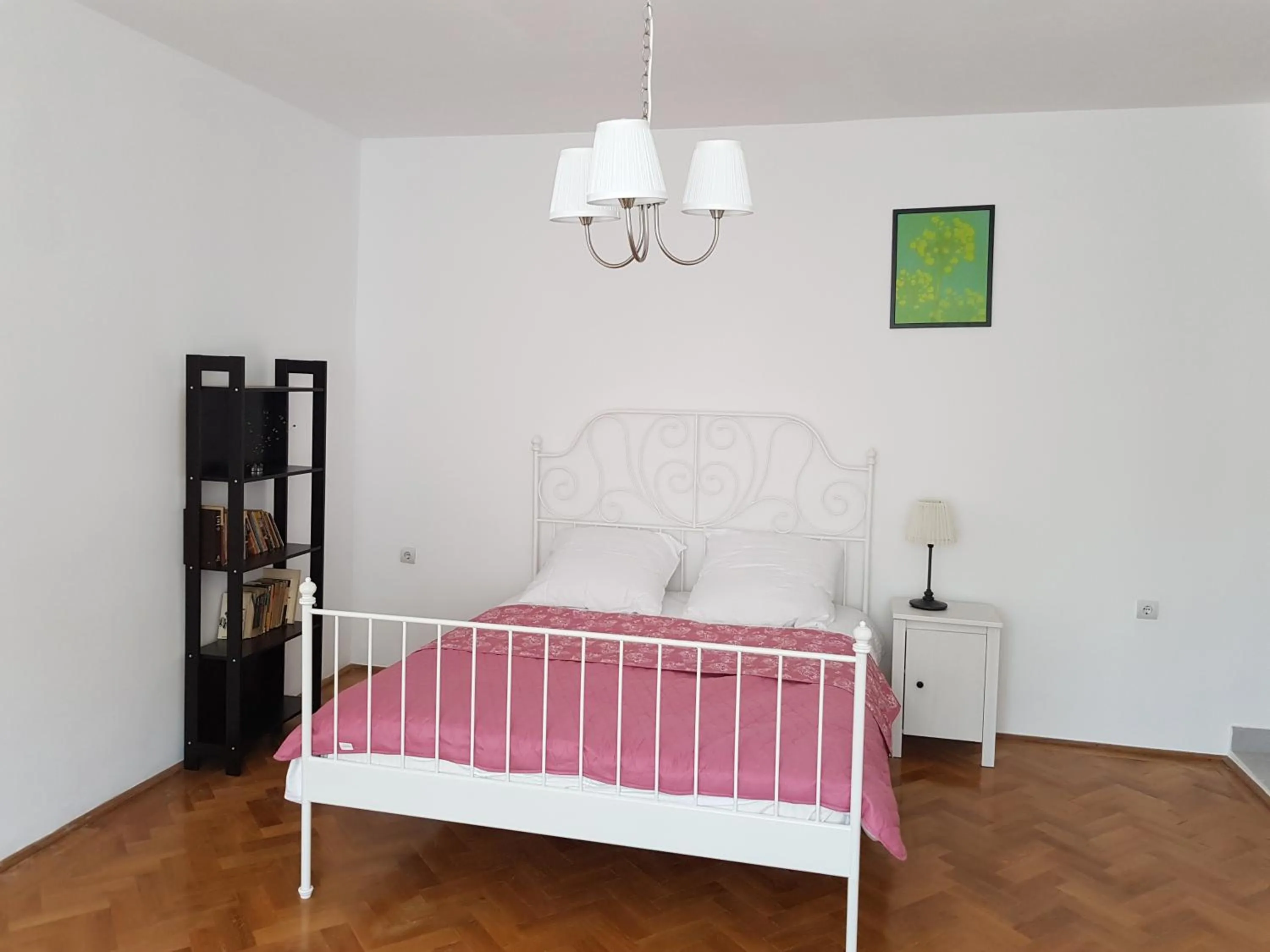 Photo of the whole room, Bed in Luk Old Town Apartment