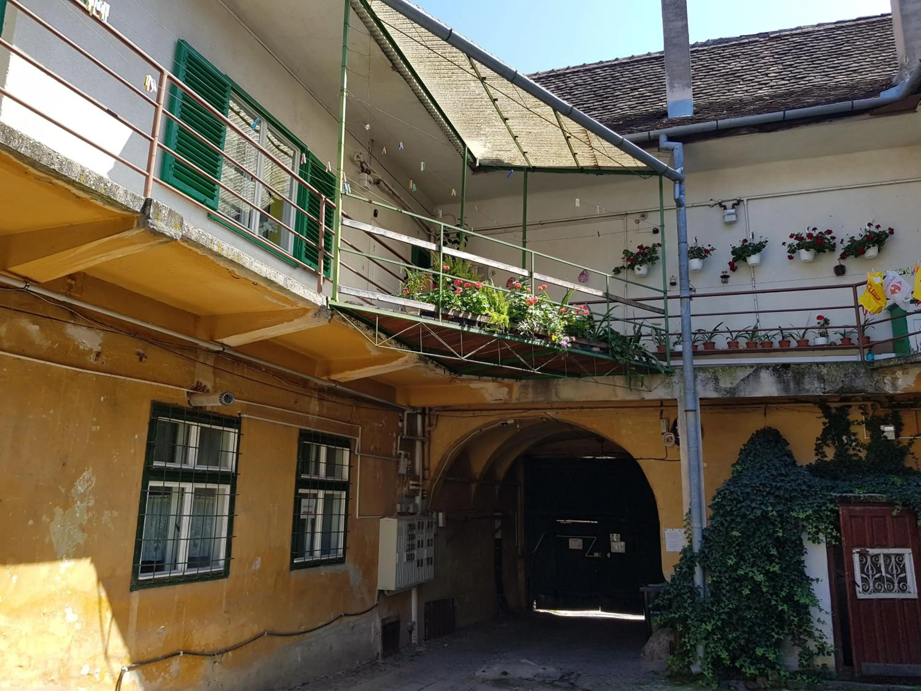 Property building in Luk Old Town Apartment