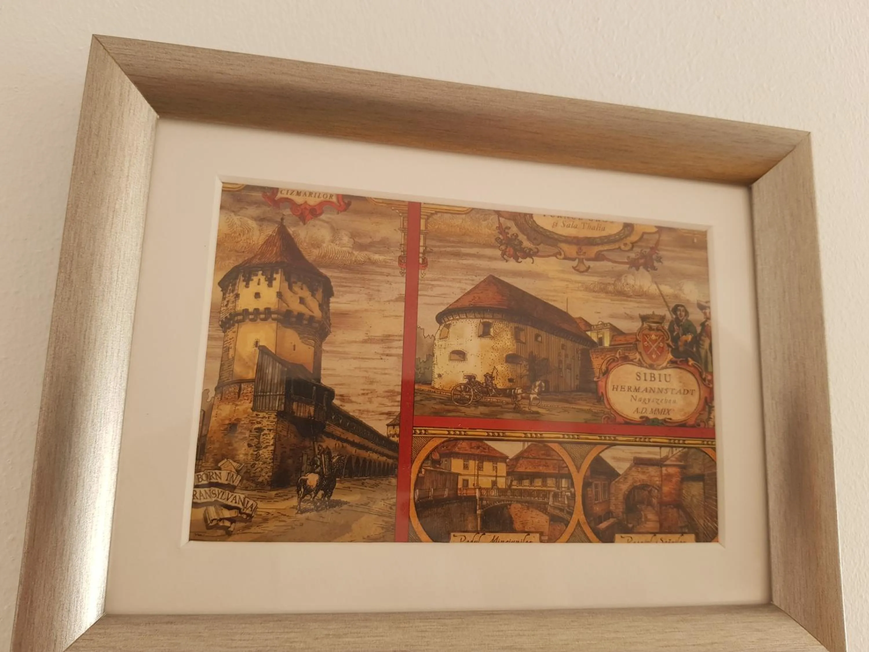 Decorative detail in Luk Old Town Apartment