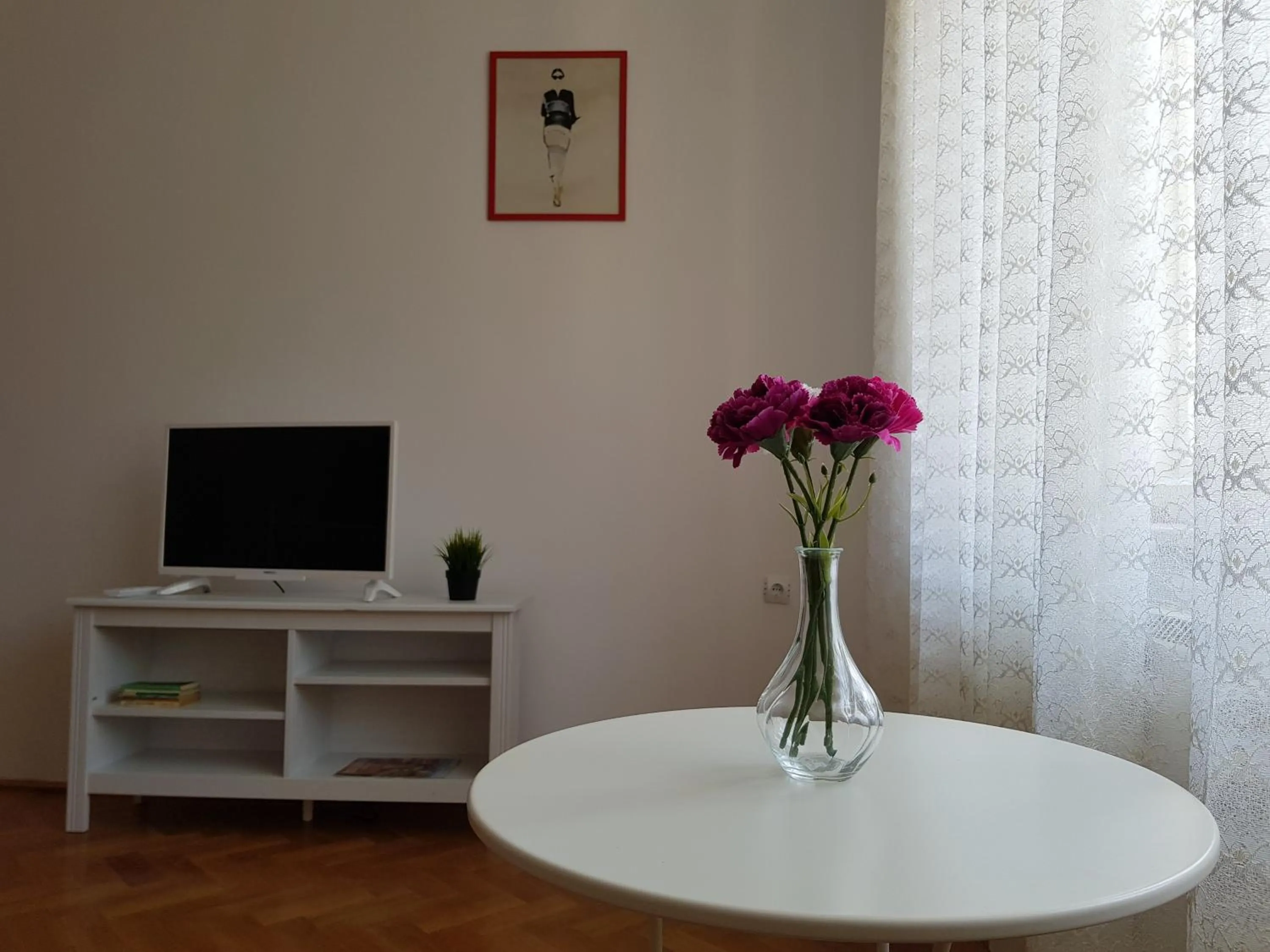 Decorative detail in Luk Old Town Apartment
