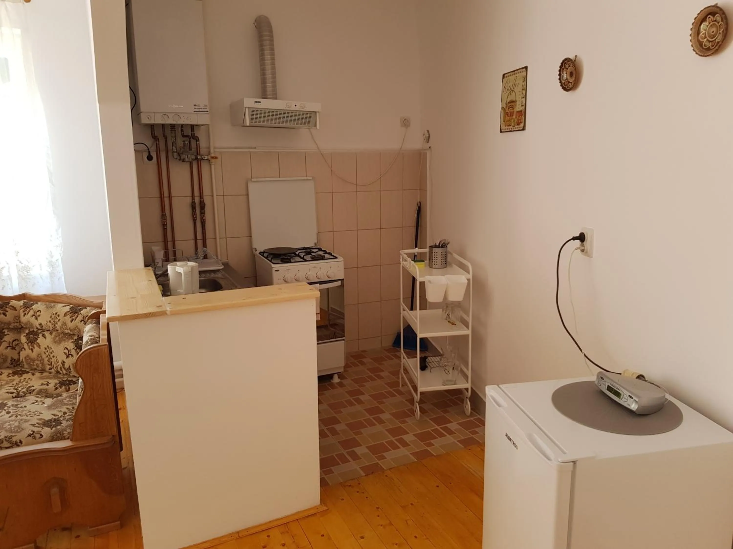 Kitchen or kitchenette in Luk Old Town Apartment
