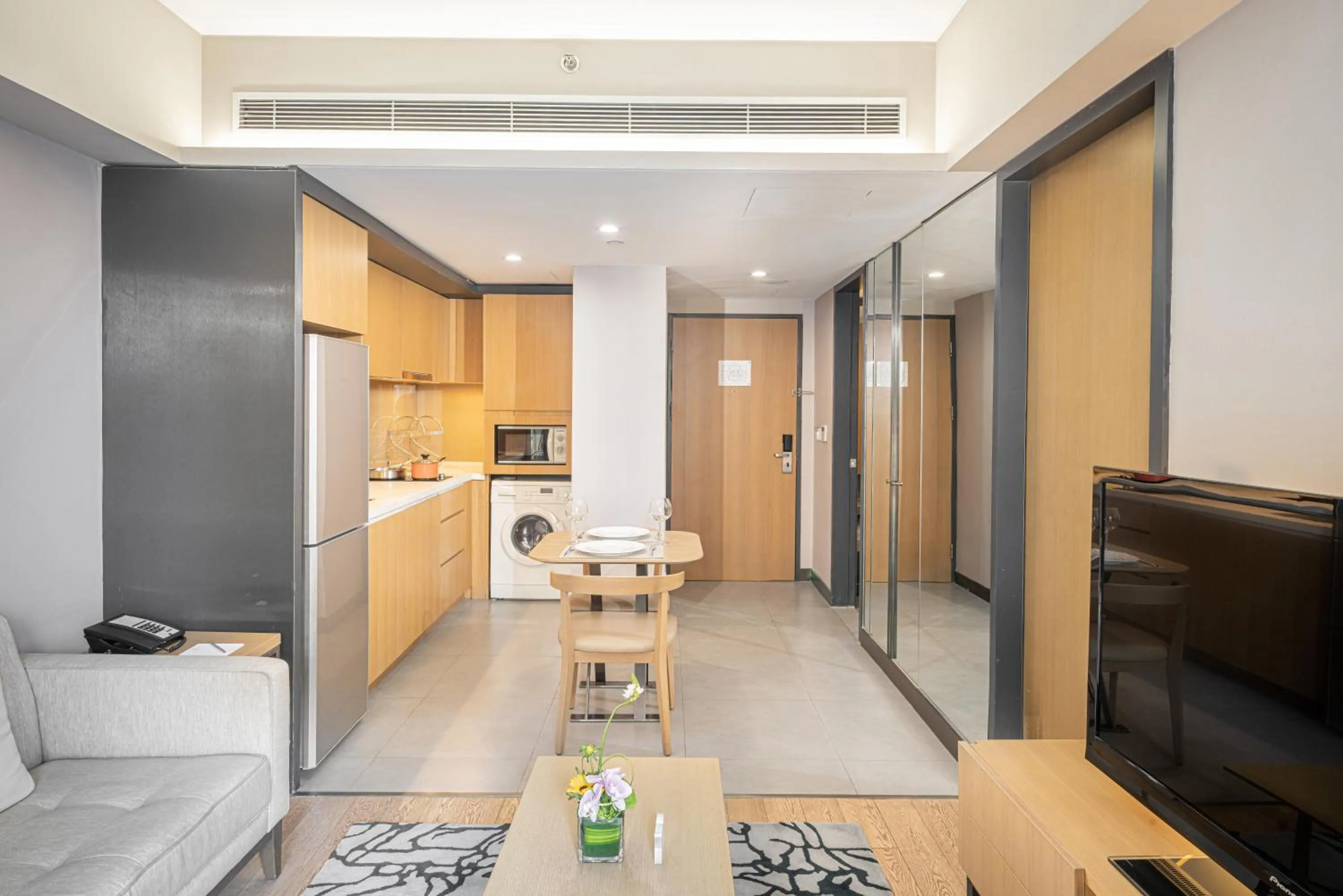 TV and multimedia in Riverdale Residence Xintiandi Shanghai