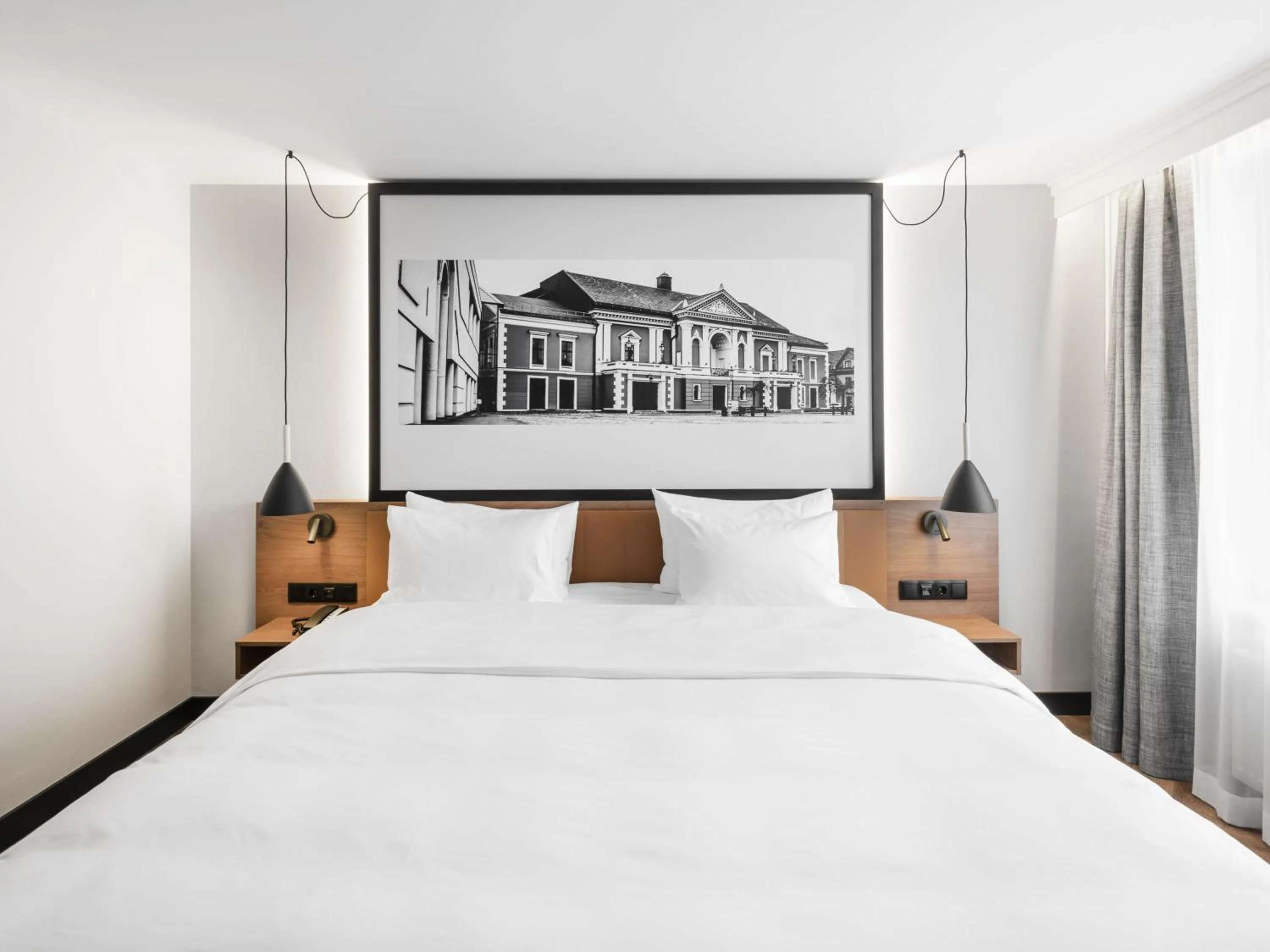 Bedroom, Bed in MERCURE KLAIPEDA CITY HOTEL, Meetings, Events, Restaurant & Bar - Accor Group, Pet Stay FREE