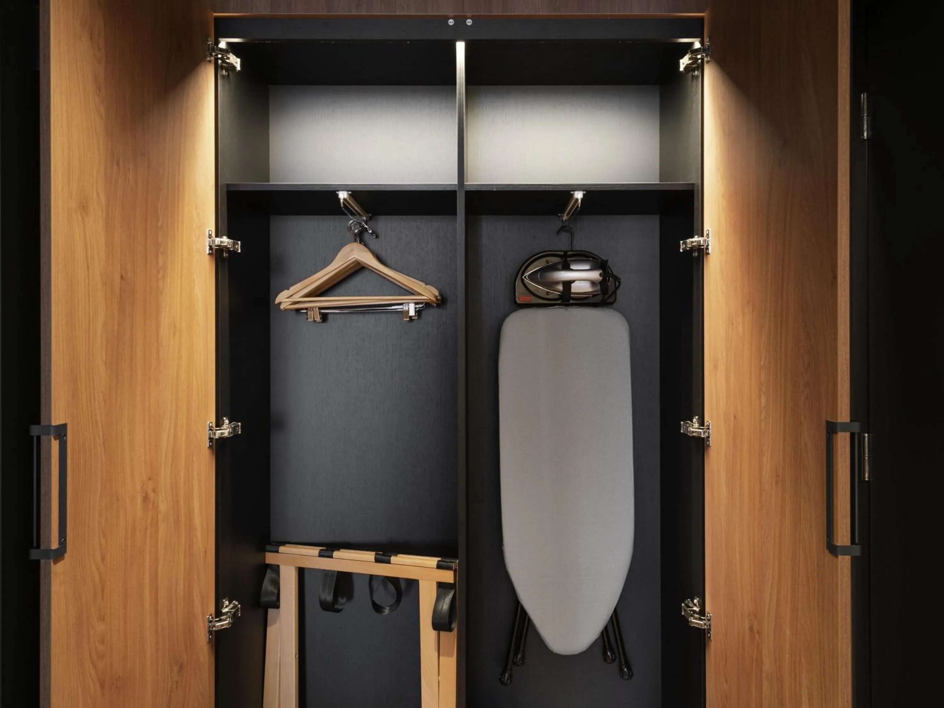 Bedroom in MERCURE KLAIPEDA CITY HOTEL, Meetings, Events, Restaurant & Bar - Accor Group, Pet Stay FREE