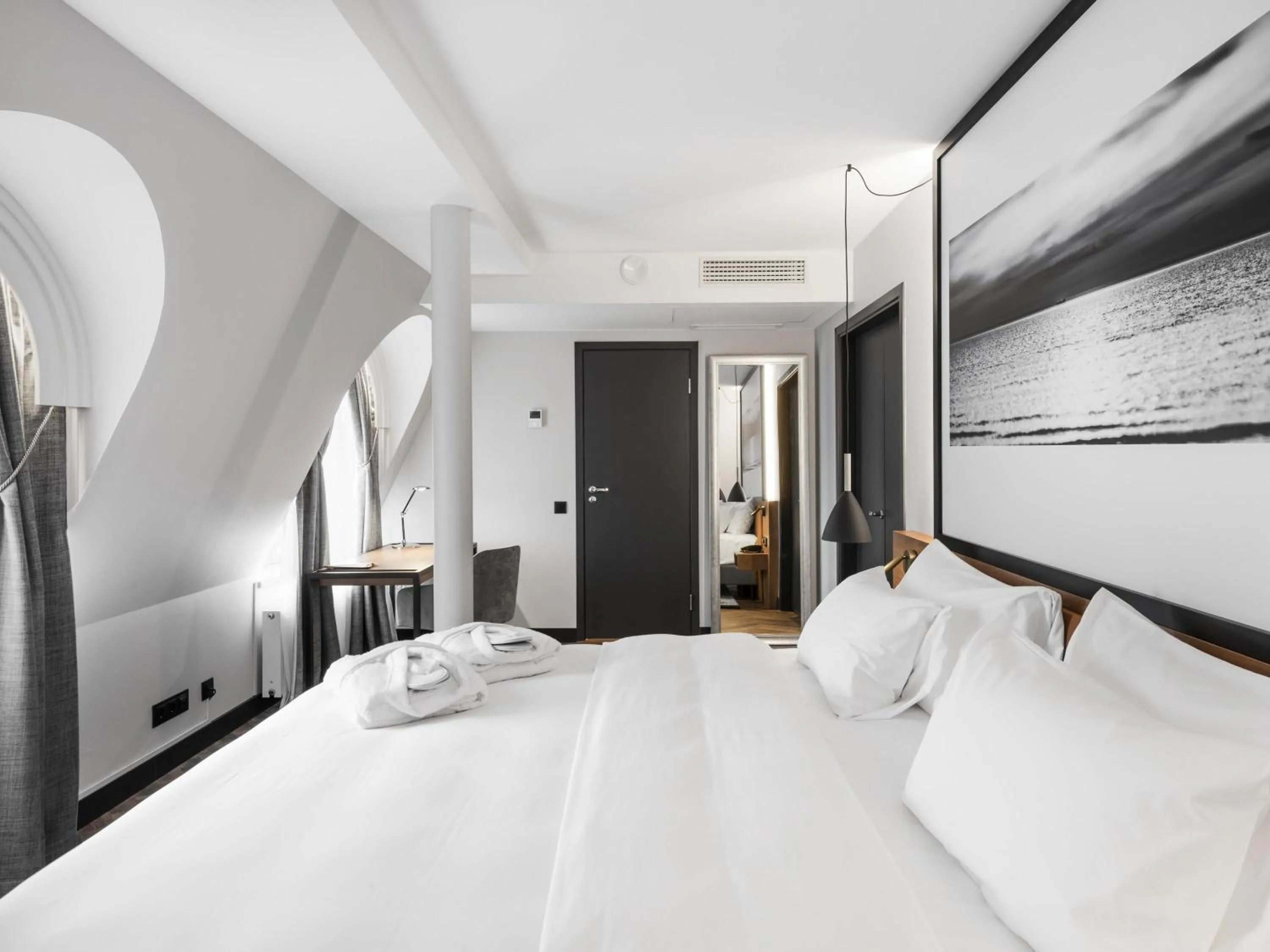 Bedroom, Bed in MERCURE KLAIPEDA CITY HOTEL, Meetings, Events, Restaurant & Bar - Accor Group, Pet Stay FREE