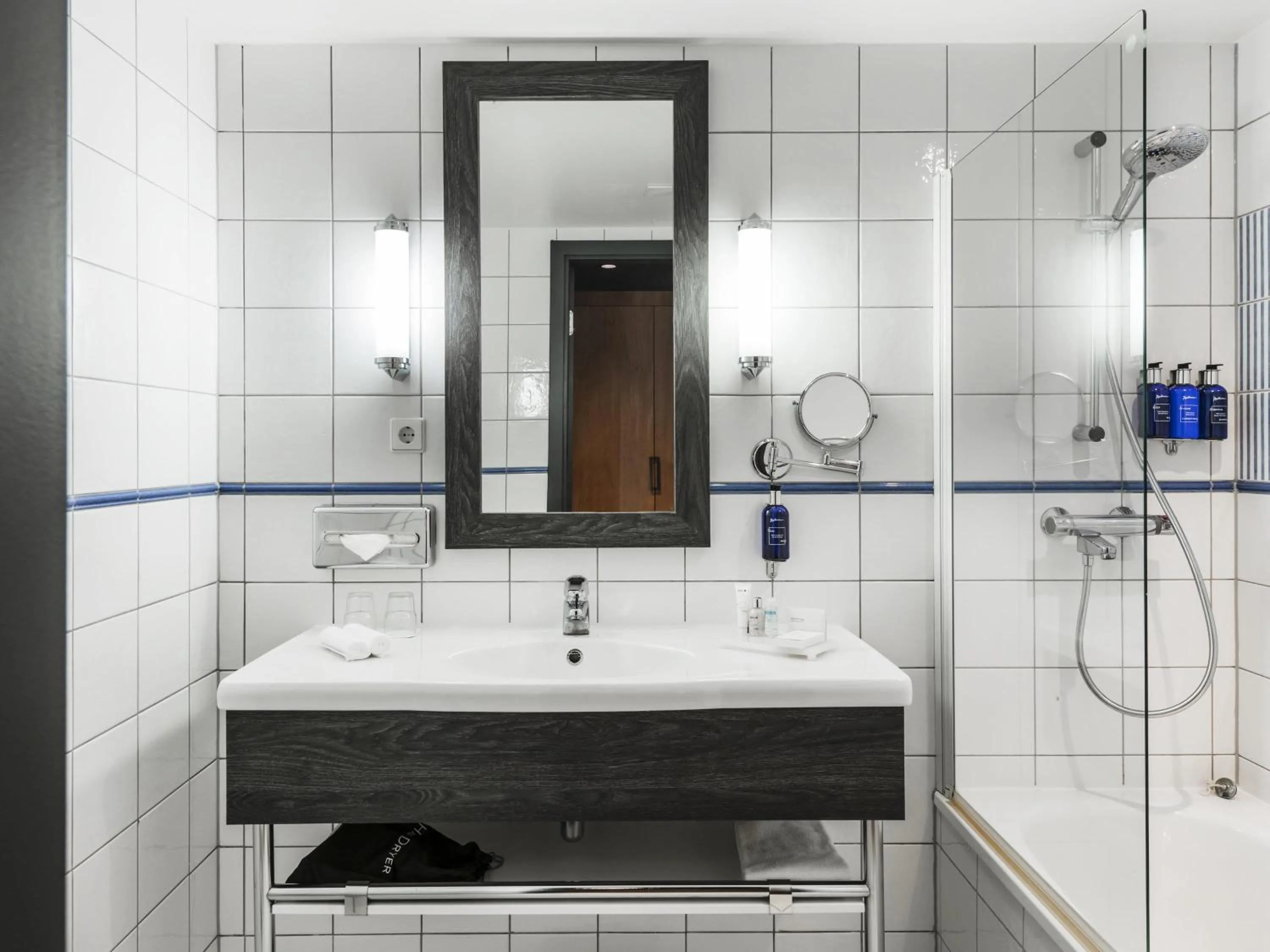 Bedroom in MERCURE KLAIPEDA CITY HOTEL, Meetings, Events, Restaurant & Bar - Accor Group, Pet Stay FREE