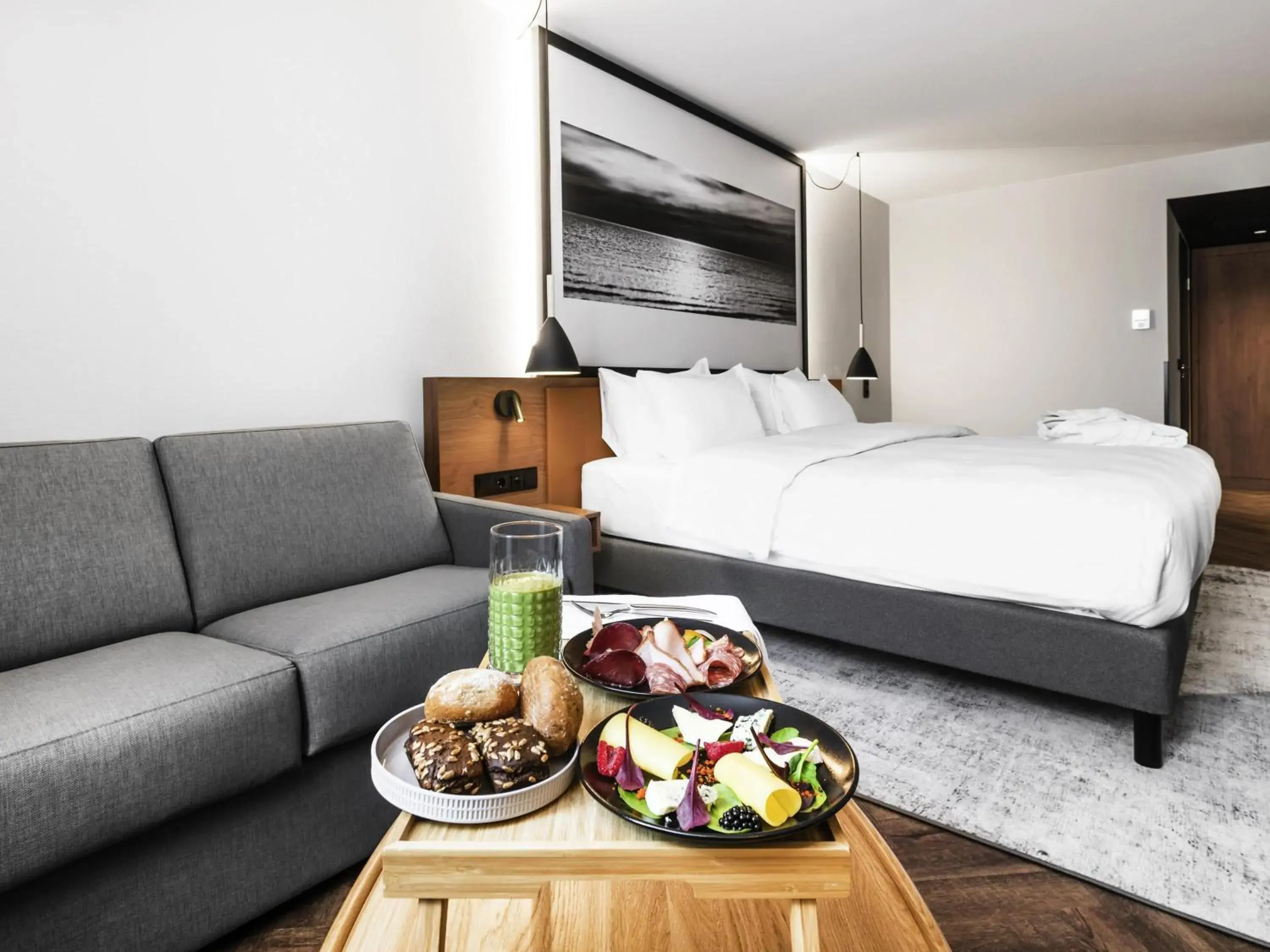 Property building, Bed in MERCURE KLAIPEDA CITY HOTEL, Meetings, Events, Restaurant & Bar - Accor Group, Pet Stay FREE Property building, Bed in MERCURE KLAIPEDA CITY HOTEL, Meetings, Events, Restaurant & Bar - Accor Group, Pet Stay FREE