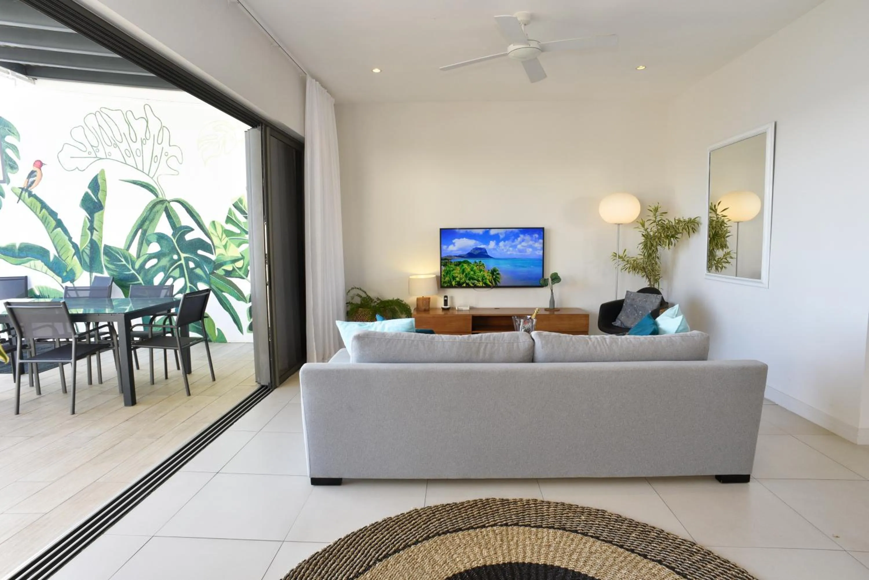 Cap Ouest Beachfront Luxury Penthouse & Apartment