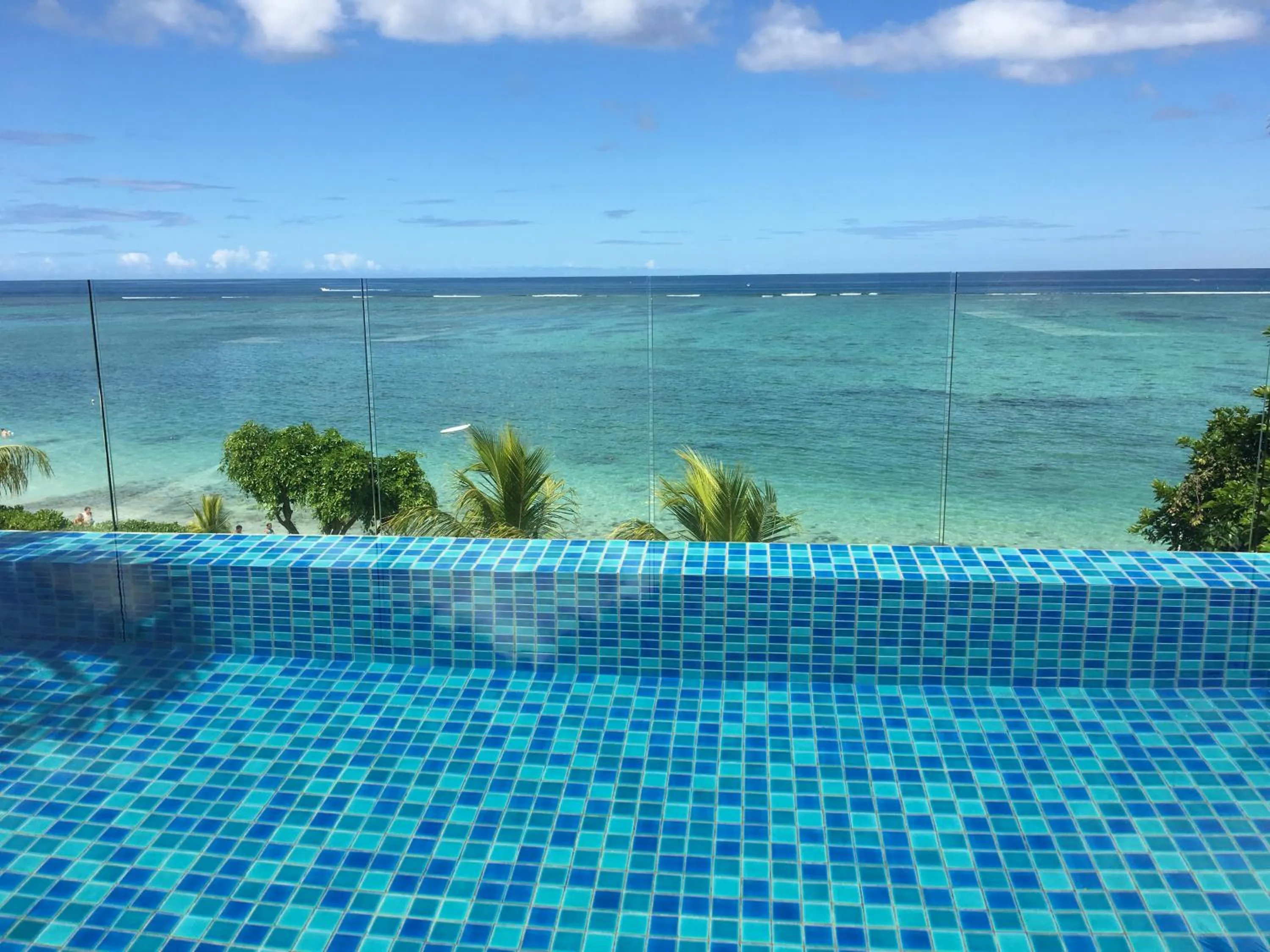 Cap Ouest Beachfront Luxury Penthouse & Apartment