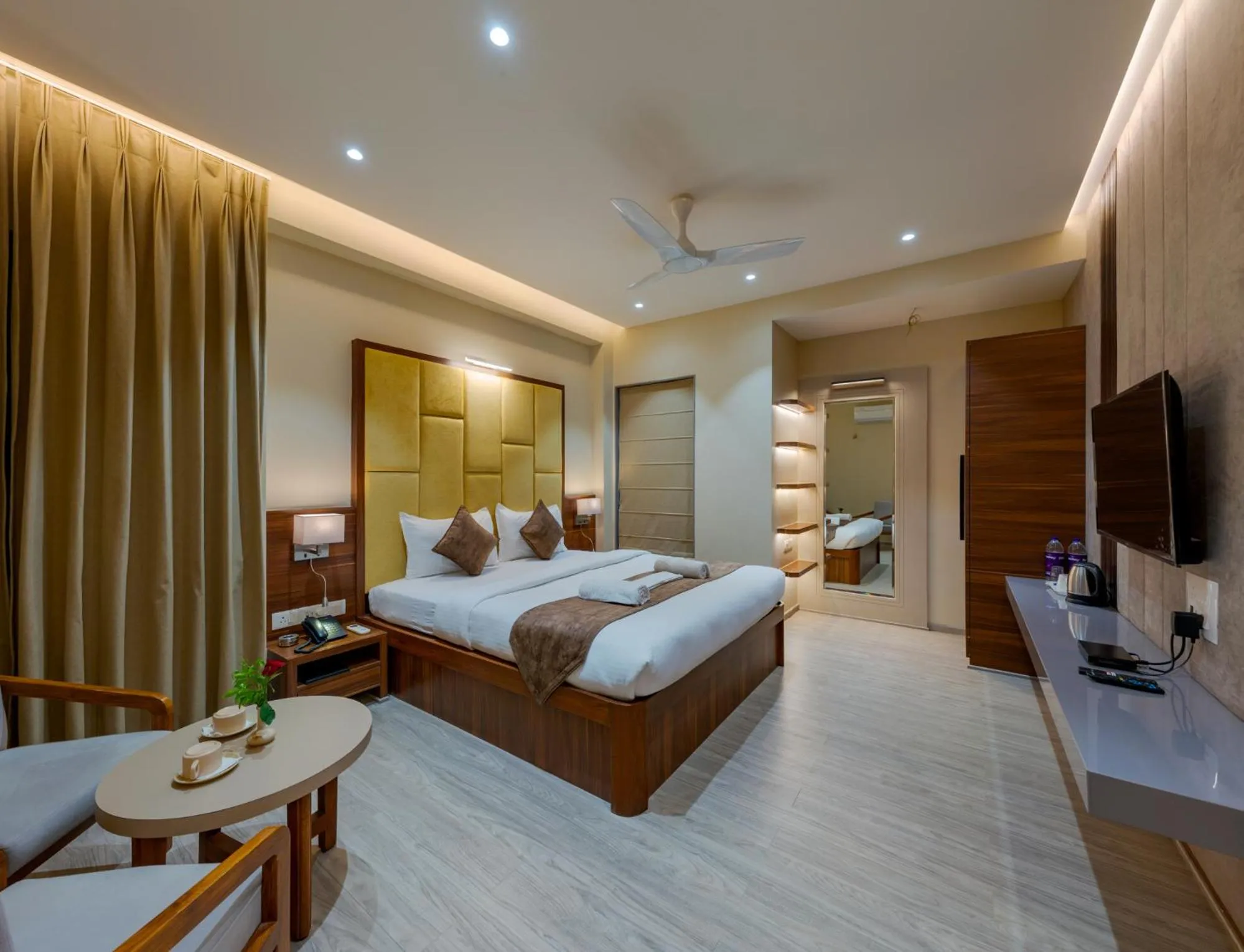 Superior Family Room in Hotel Woodland