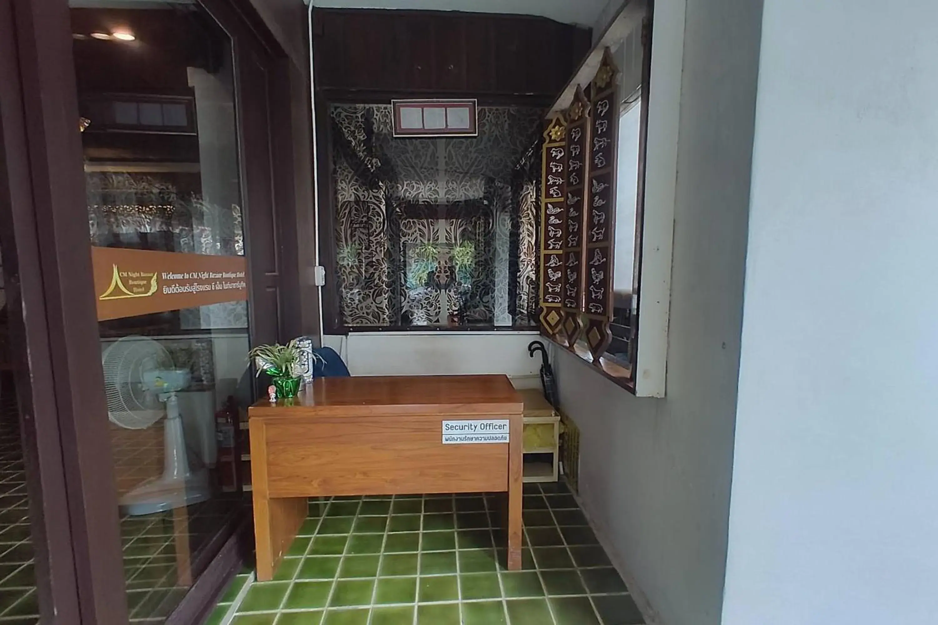 Property building in CM Night Bazaar Boutique Hotel Property building in CM Night Bazaar Boutique Hotel