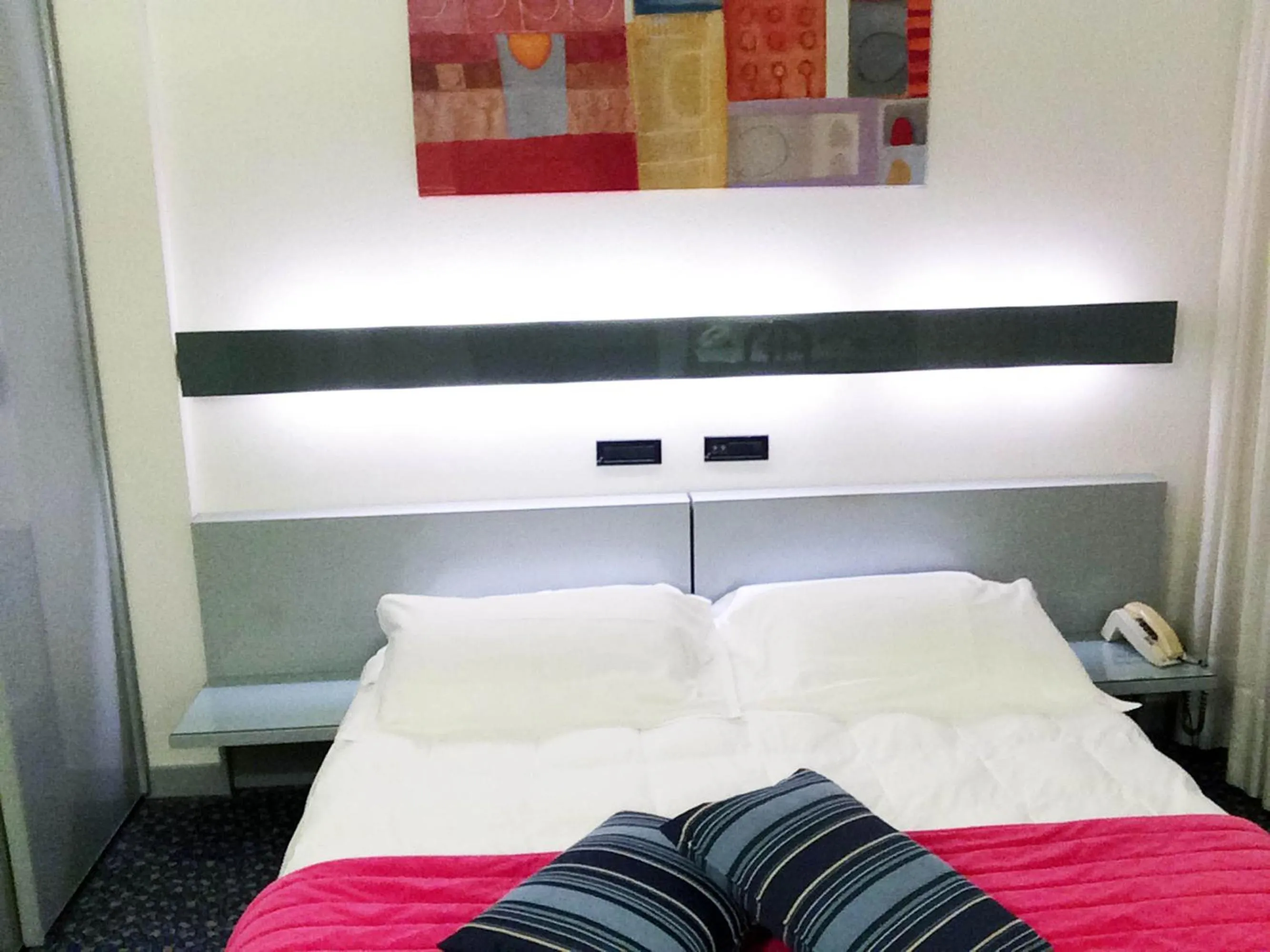 Photo of the whole room, Bed in Hotel Michelangelo