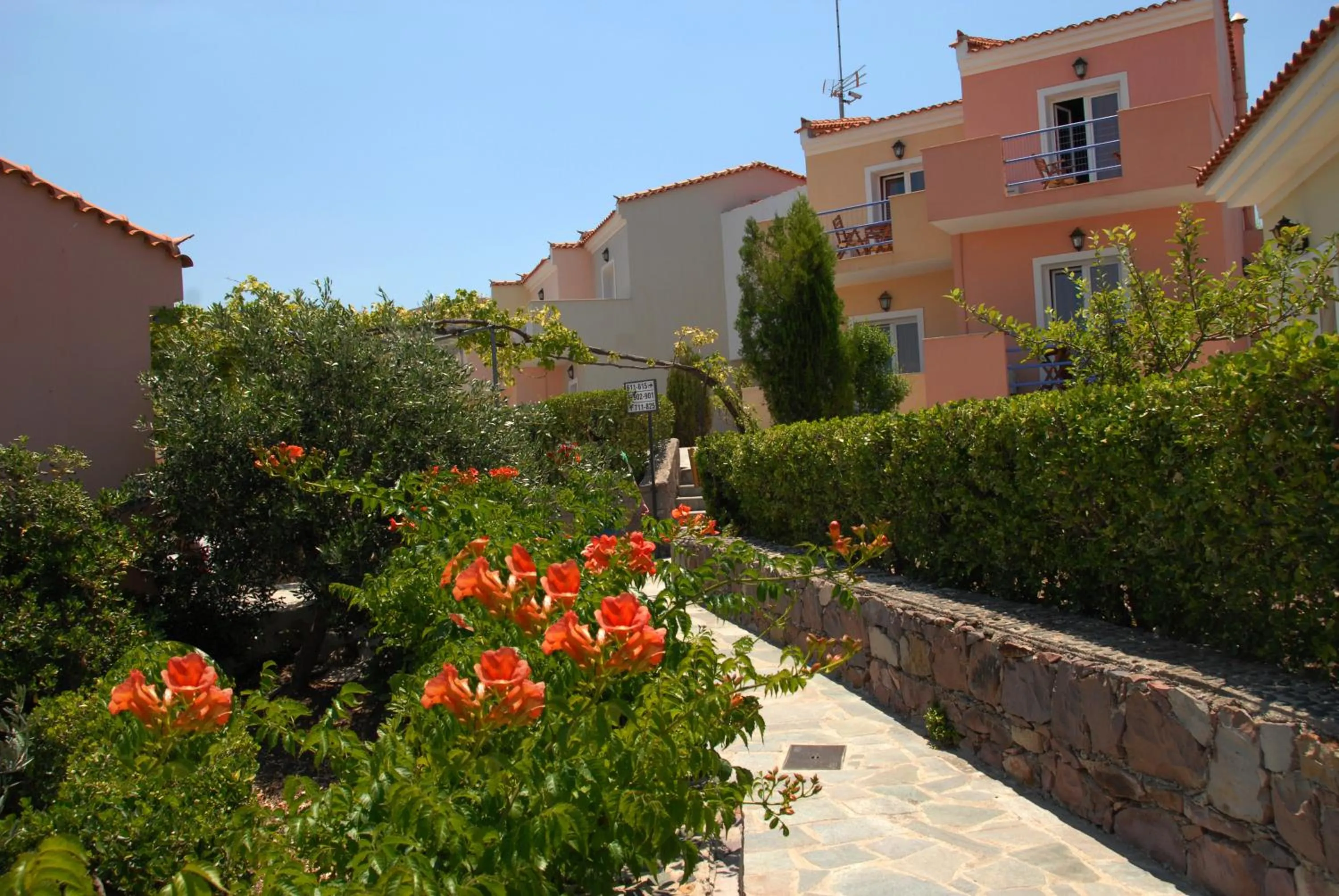 Facade/entrance in Sunrise Resort Hotel