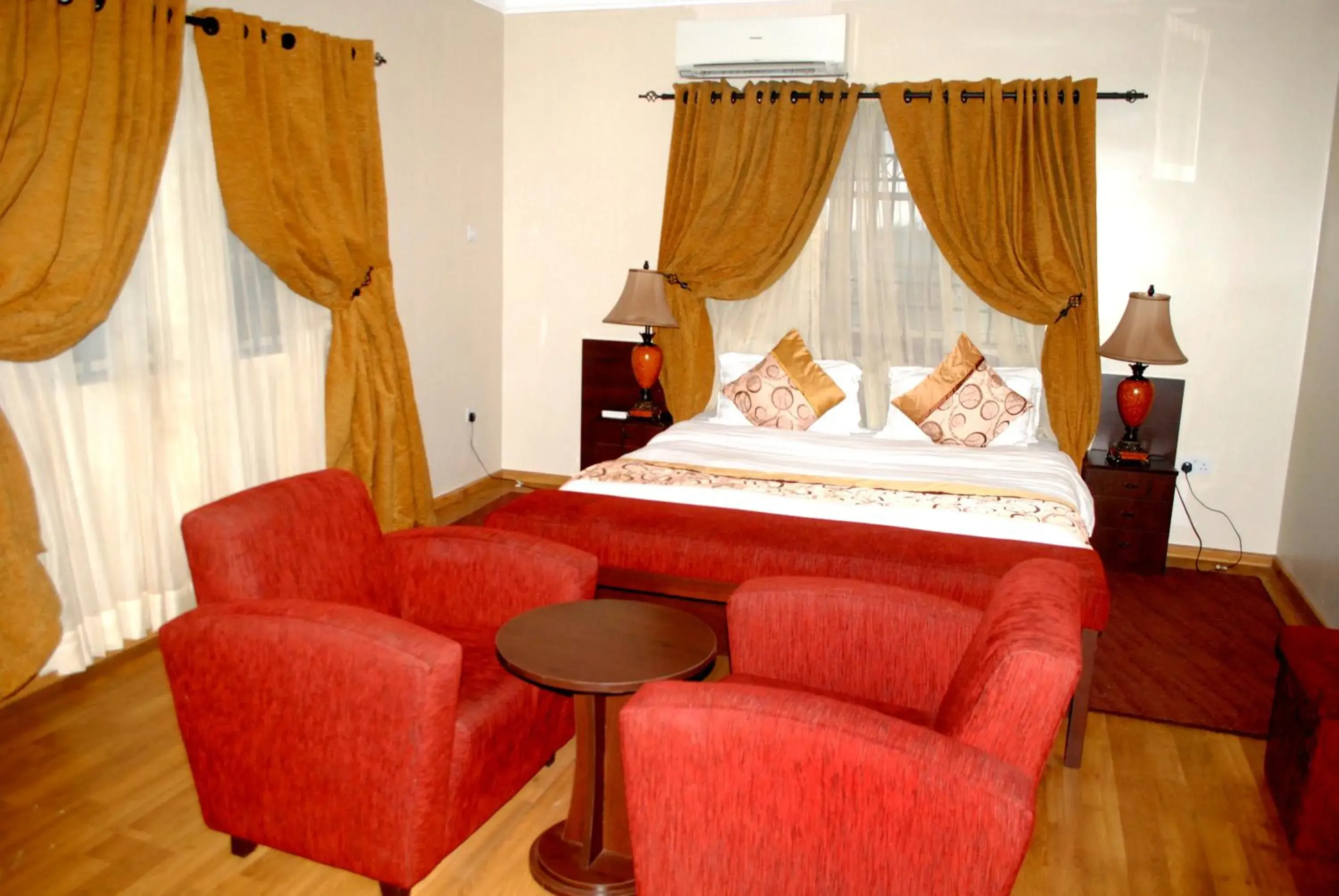 bunk bed, Bed in Grand Inn & Suites bunk bed, Bed in Grand Inn & Suites