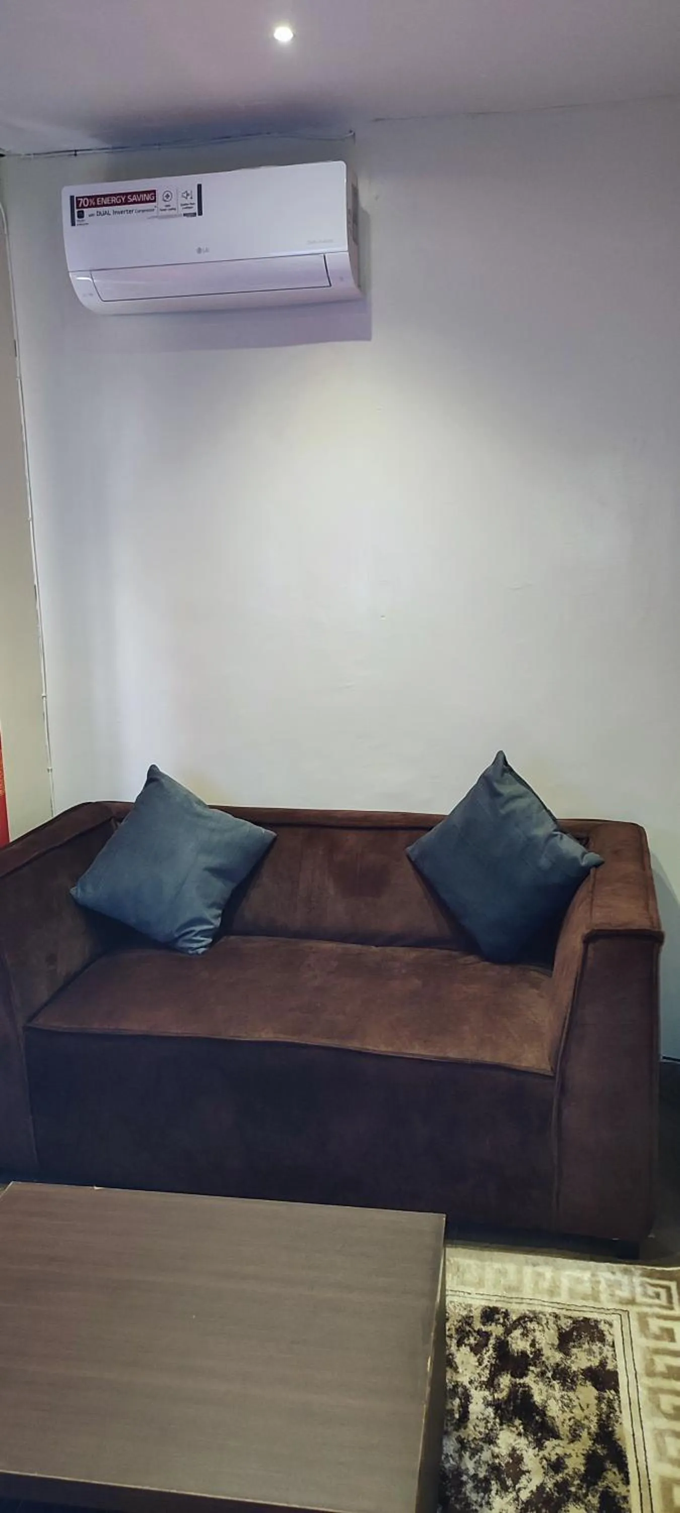 Living room in Grand Inn & Suites