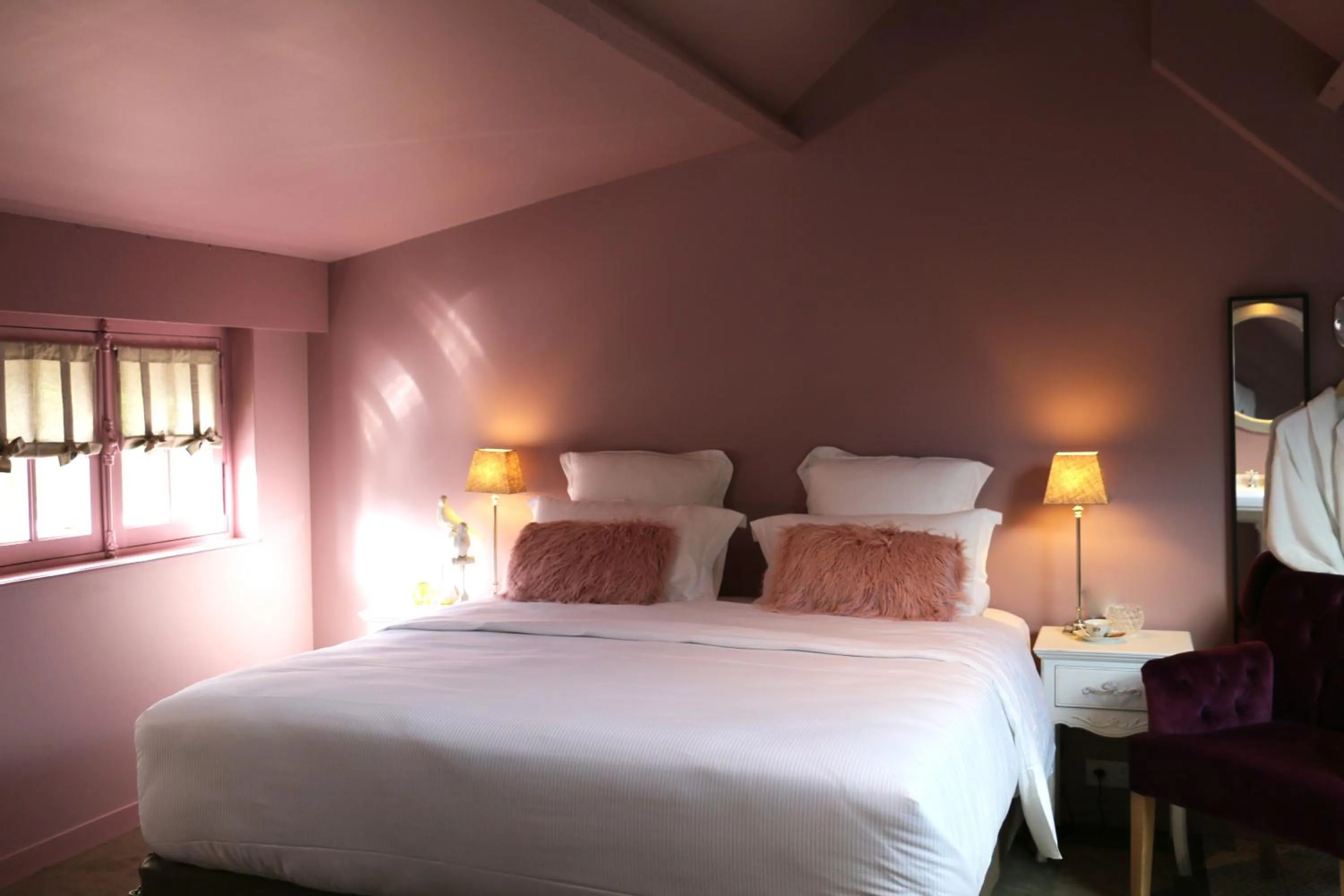 Bedroom, Bed in Les Pins de César - La campagne d'Etretat