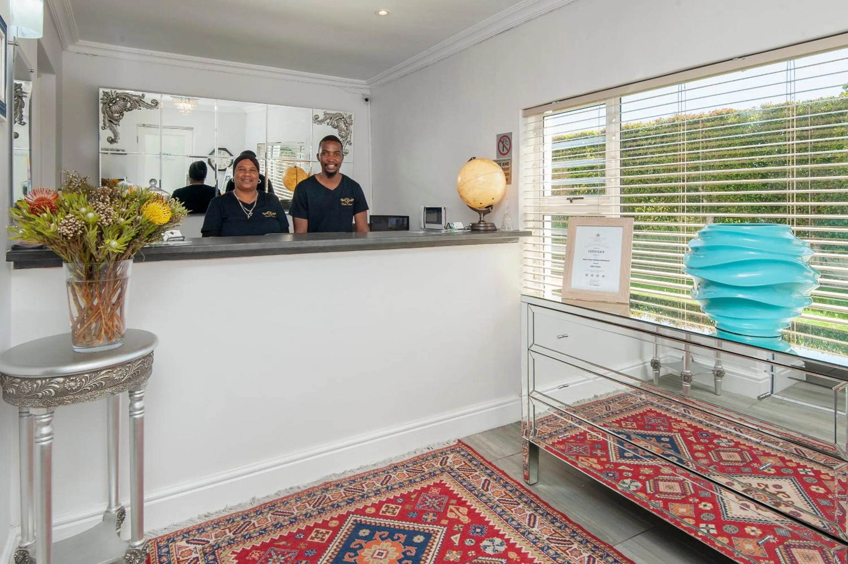 Lobby or reception in Oude Schuur Boutique Guesthouse