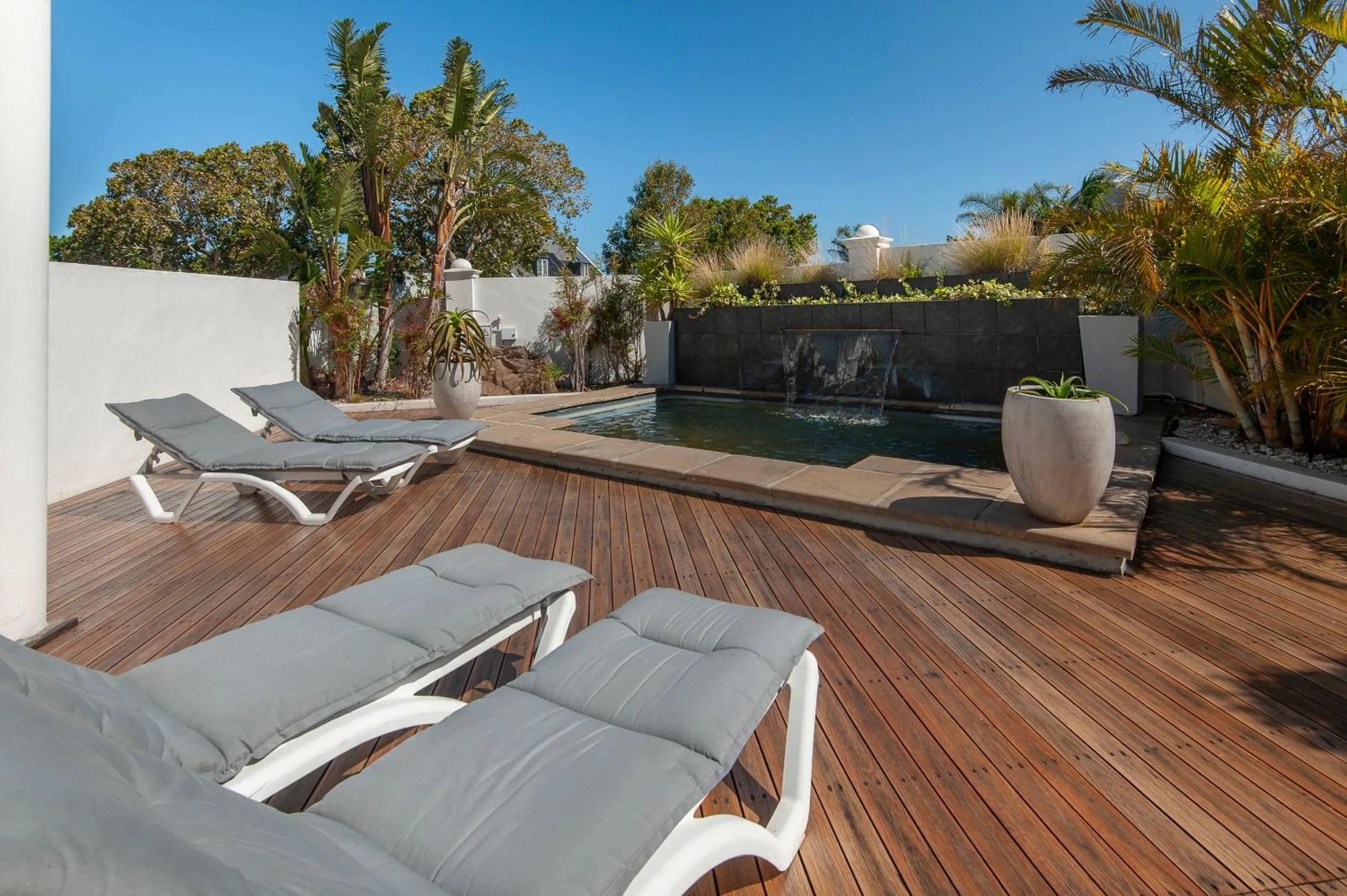 Day in Oude Schuur Boutique Guesthouse