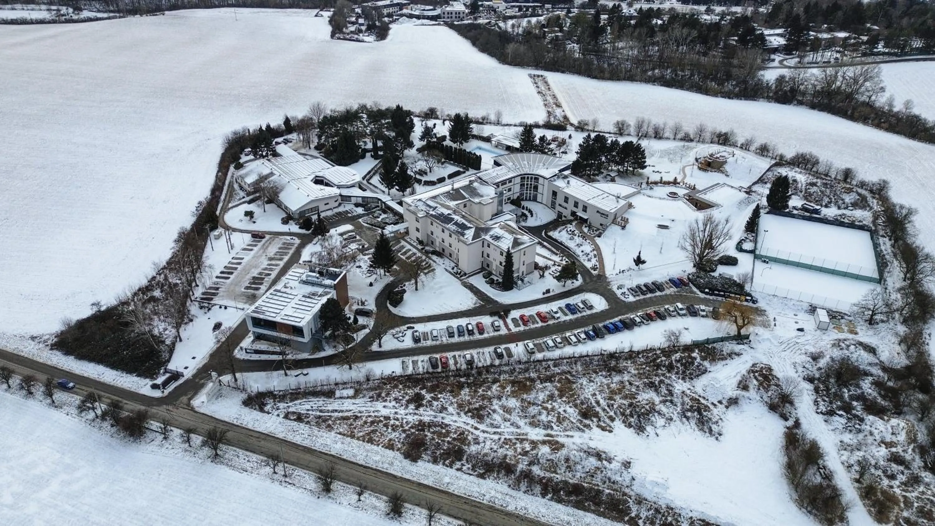 Property building in Hotel Atlantis