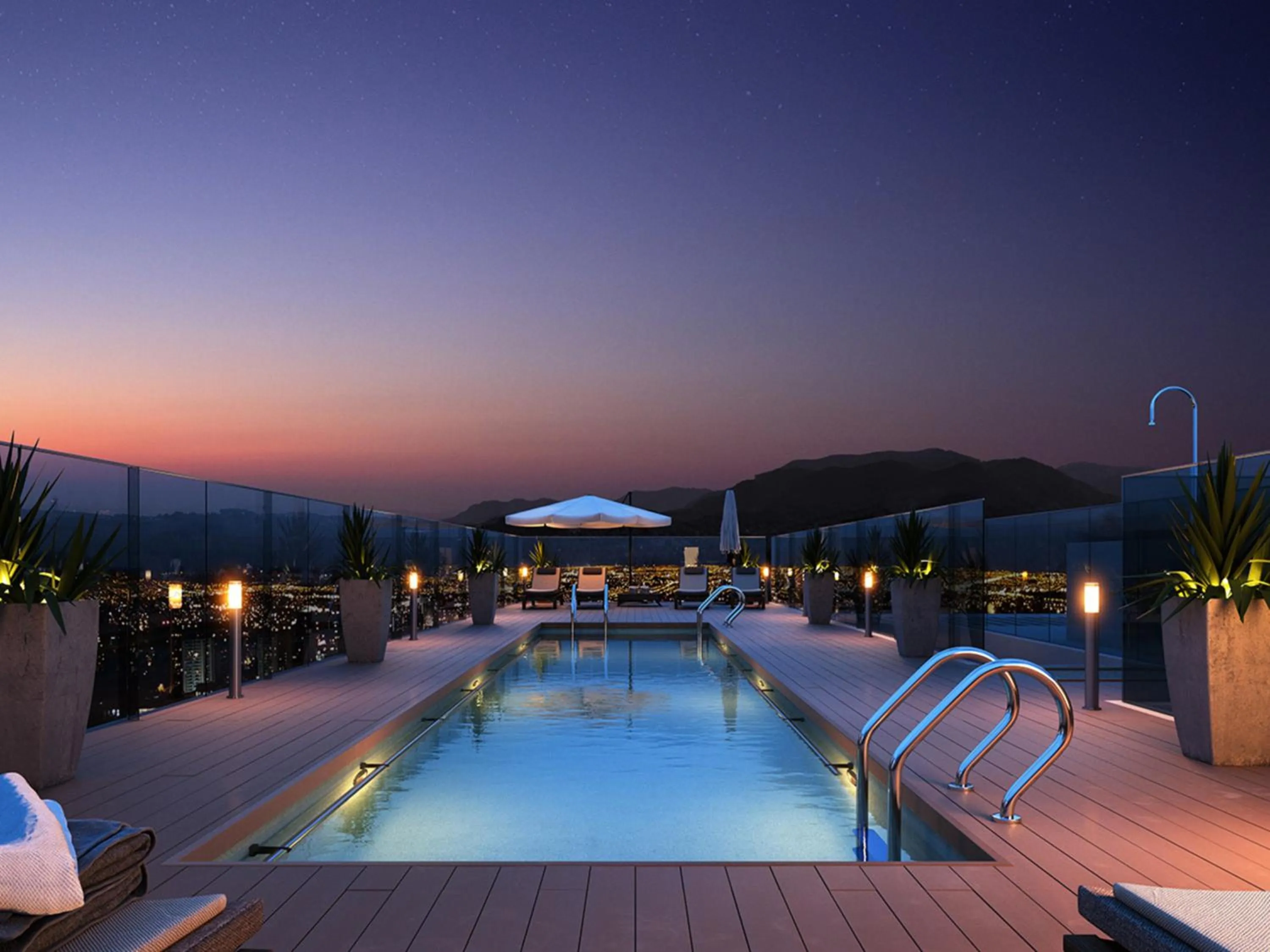 Swimming pool in Zip Housing El Golf