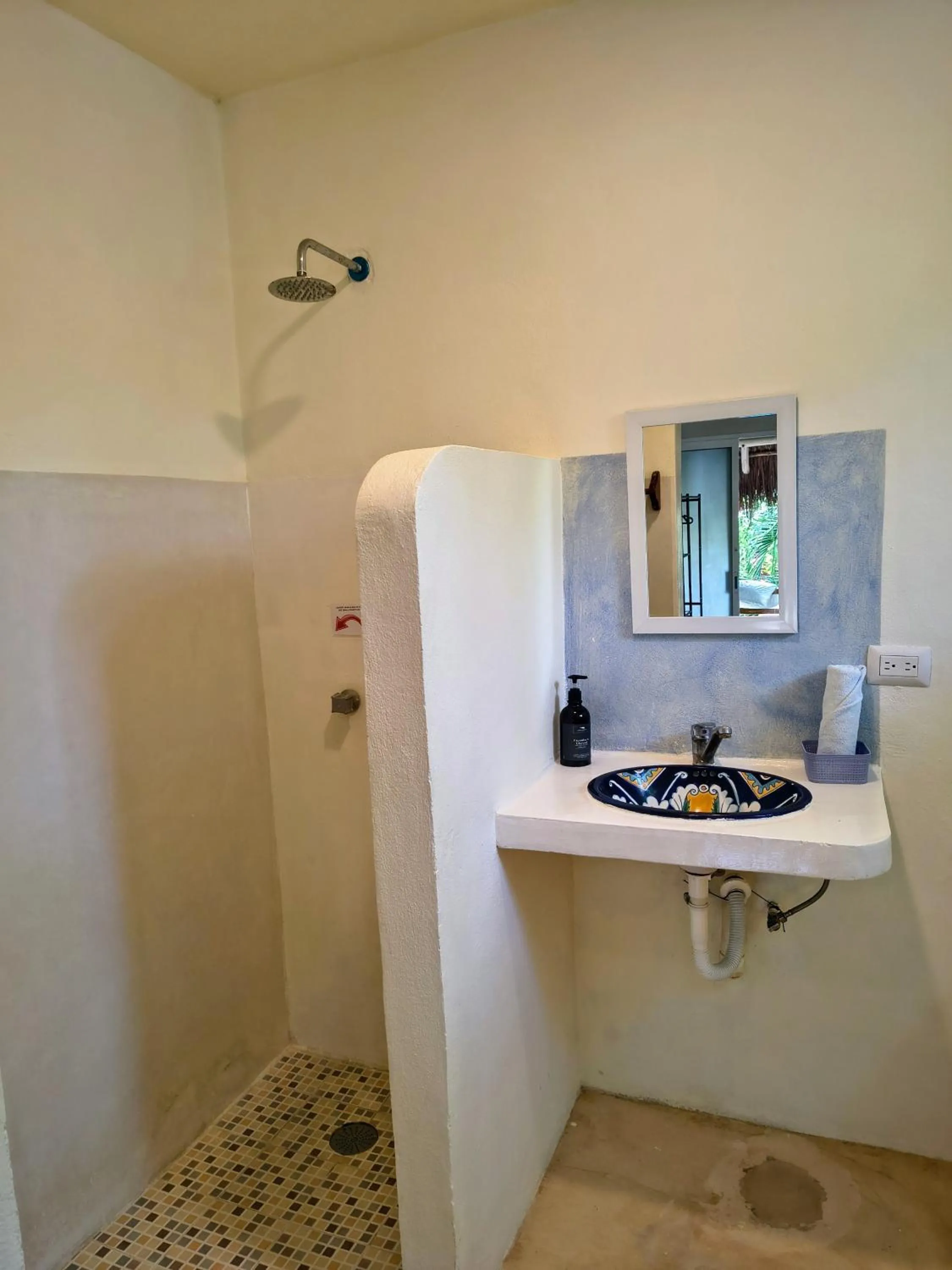 Bathroom in Hotel & Suites Oasis Bacalar