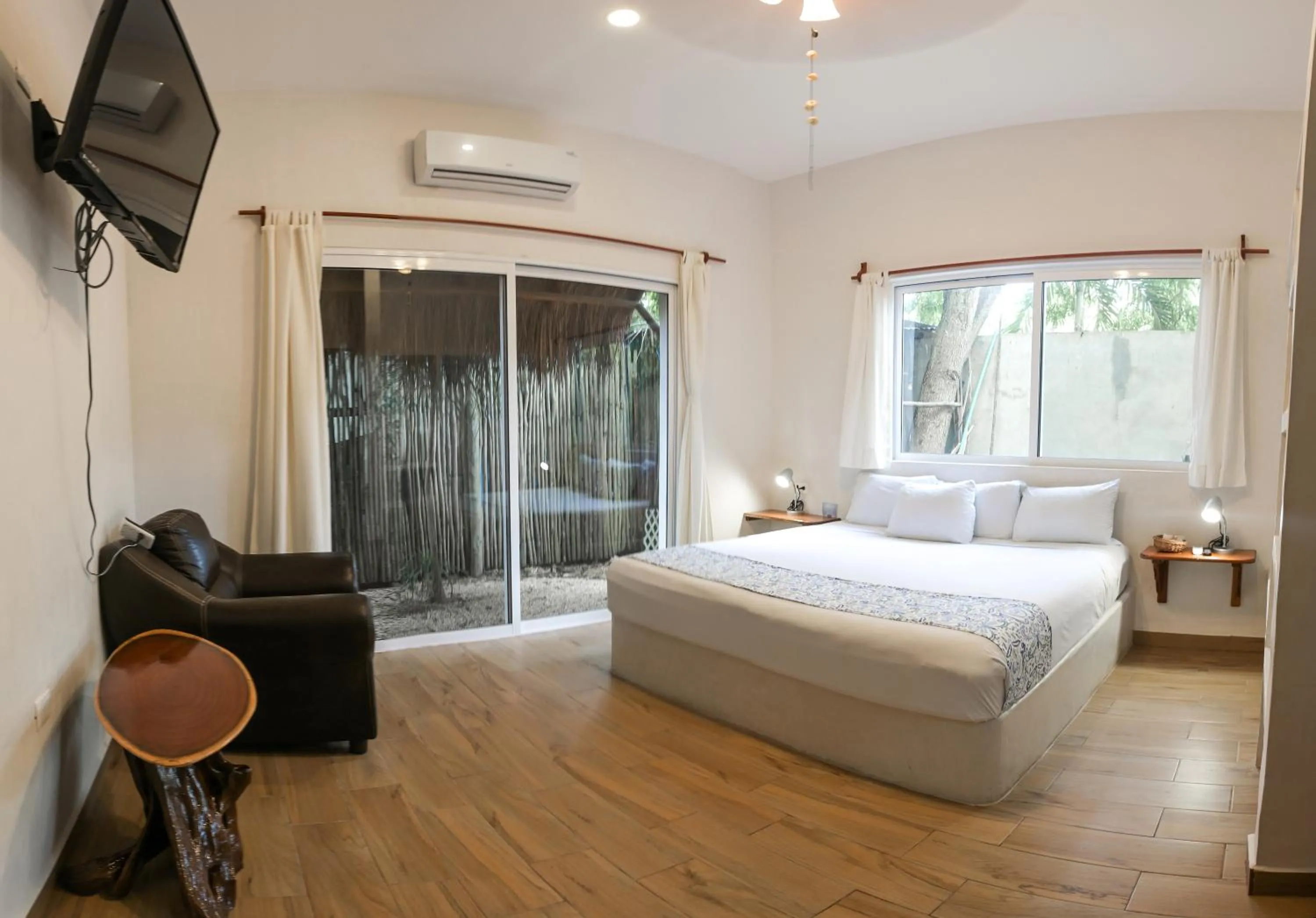 Bed in Hotel & Suites Oasis Bacalar