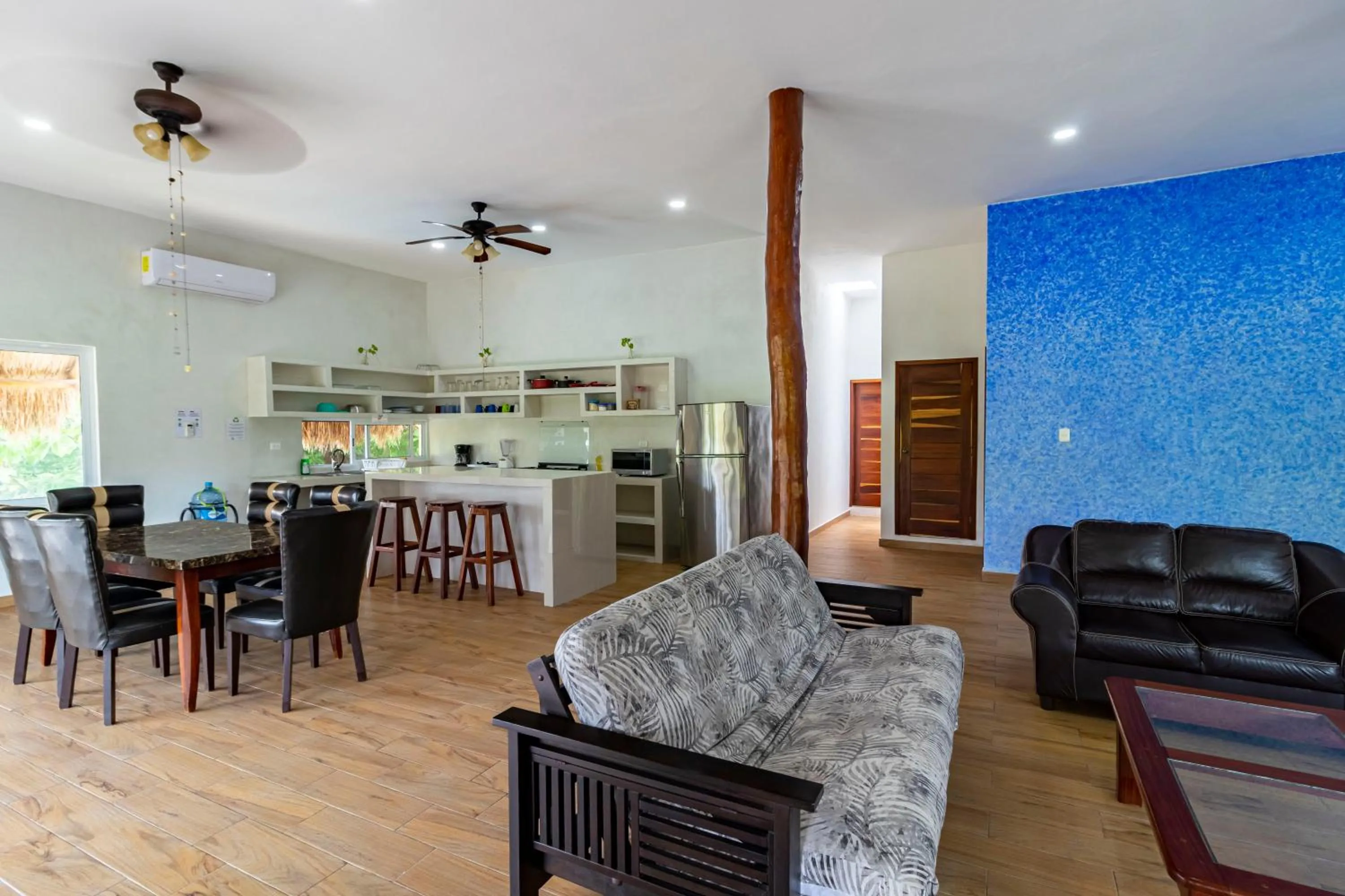 Dining area in Hotel & Suites Oasis Bacalar