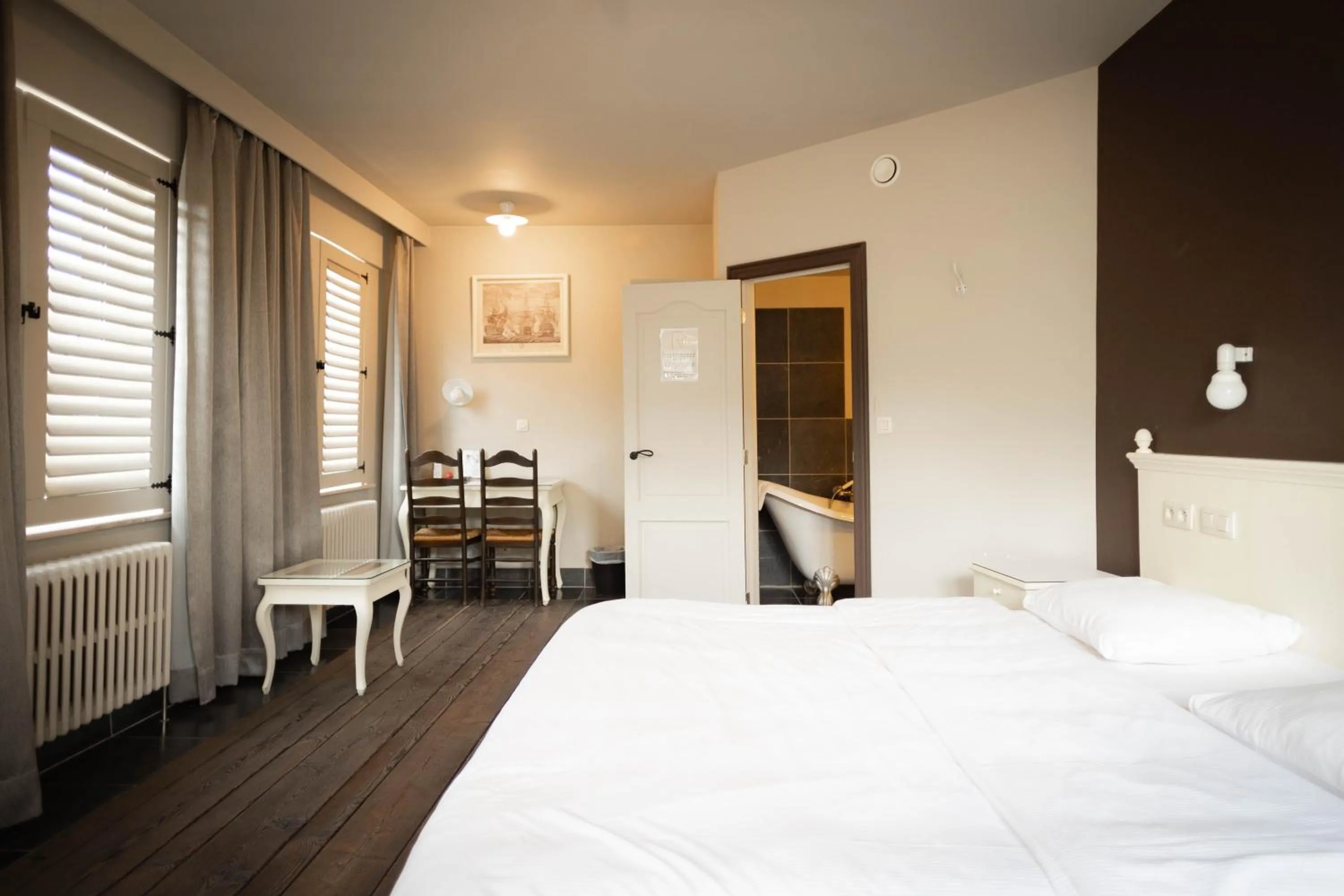 Bedroom, Bed in Thermae Grimbergen Hotel